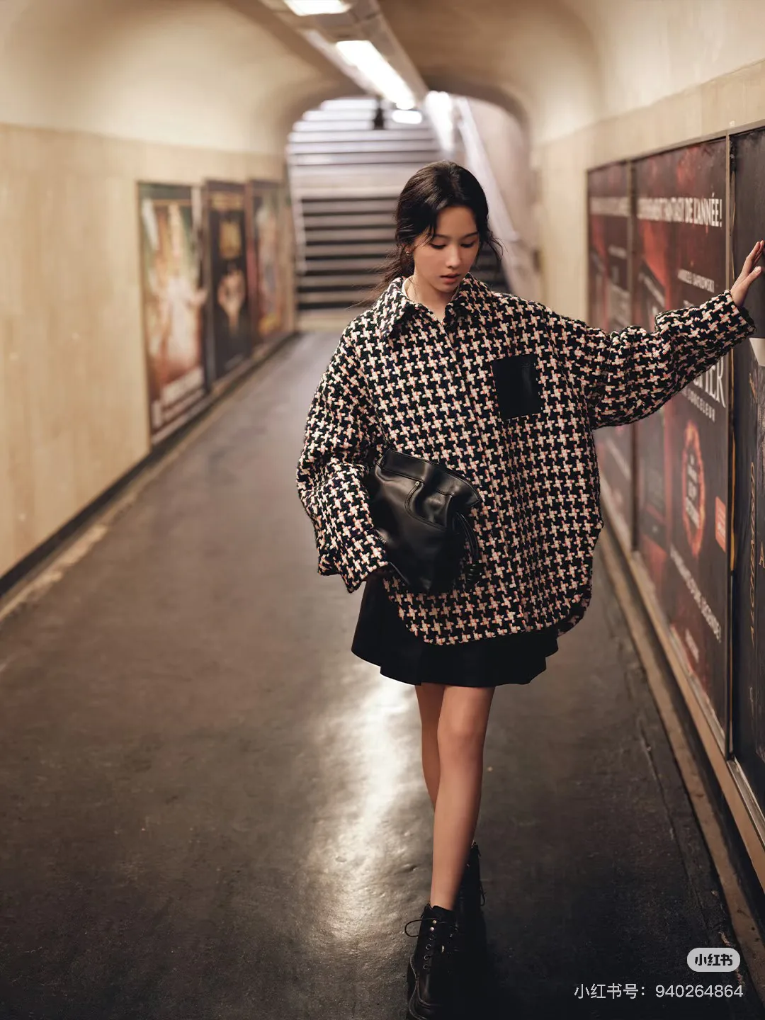 Классические Сумки Женские Loewe 10986694