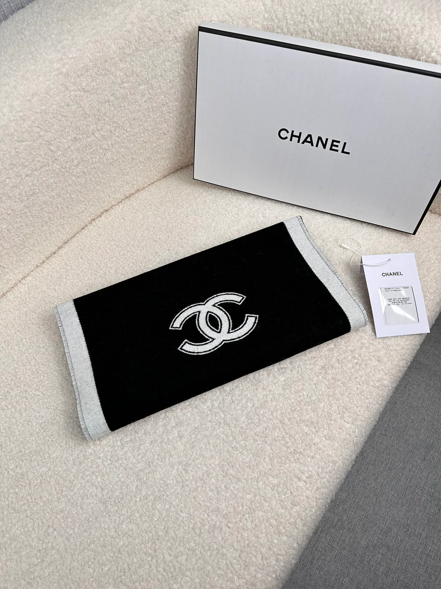 Шарфы Chanel 1305522