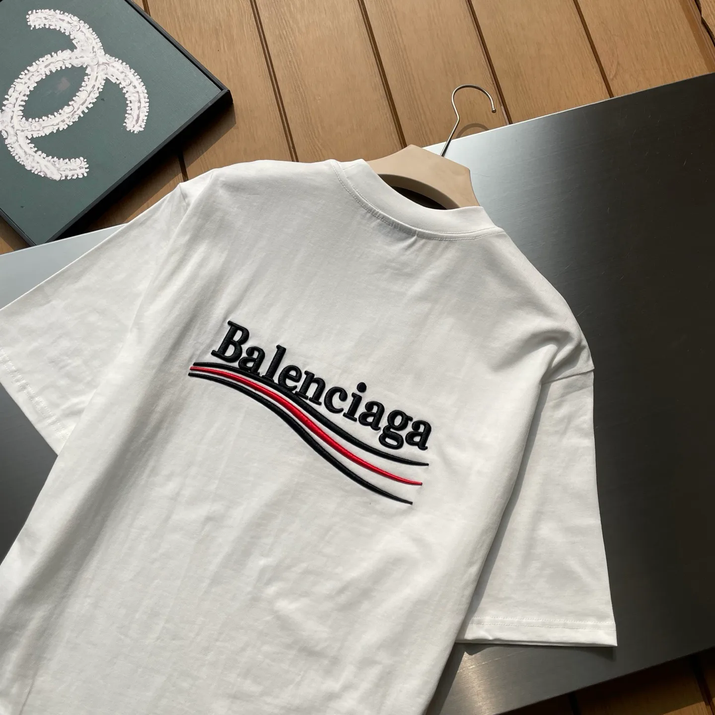 Футболки Женские Balenciaga 10937993