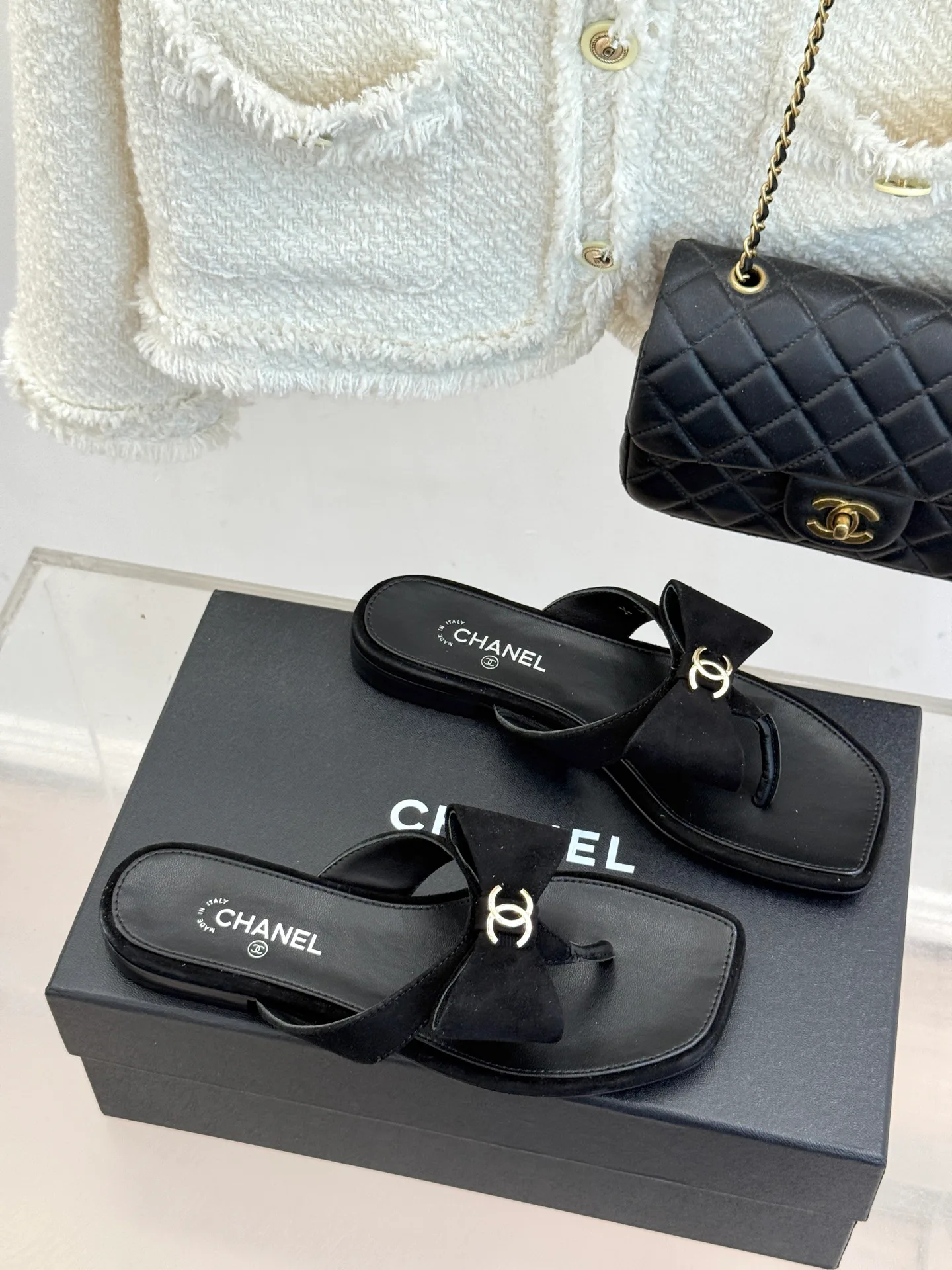Шлепанцы Женские Chanel 16965743