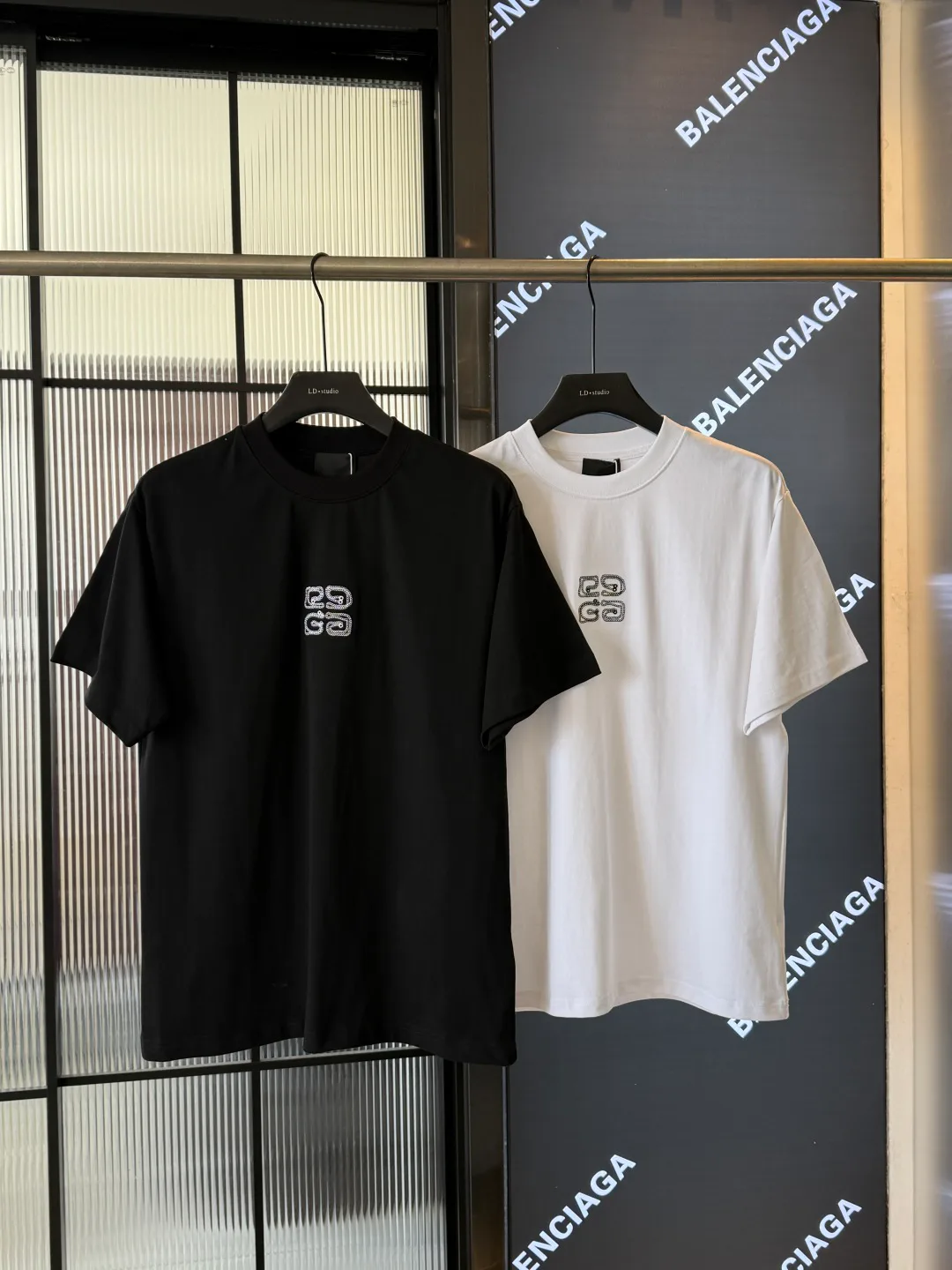 Футболки Женские Givenchy 13079