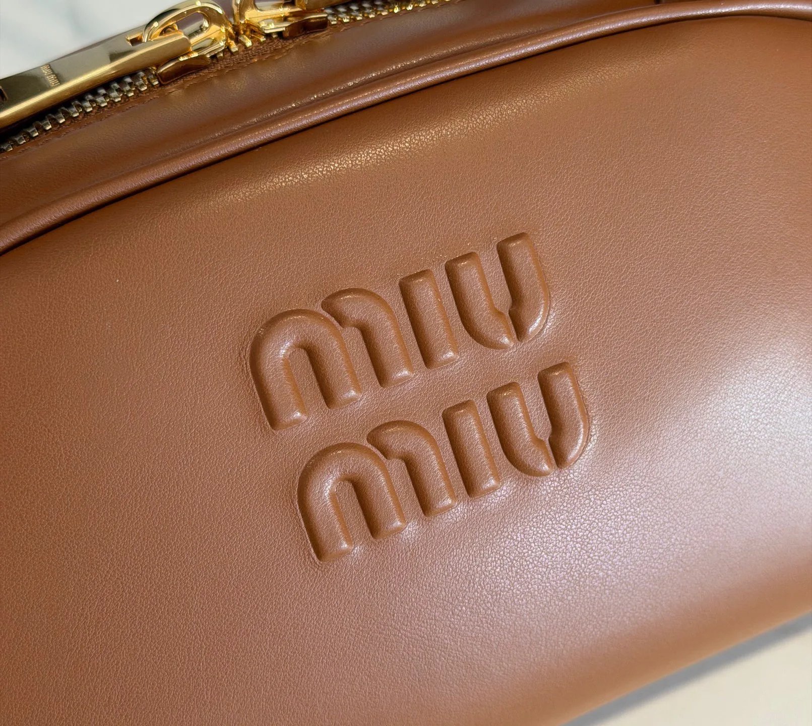 Классические Сумки Женские Miu Miu 1850108