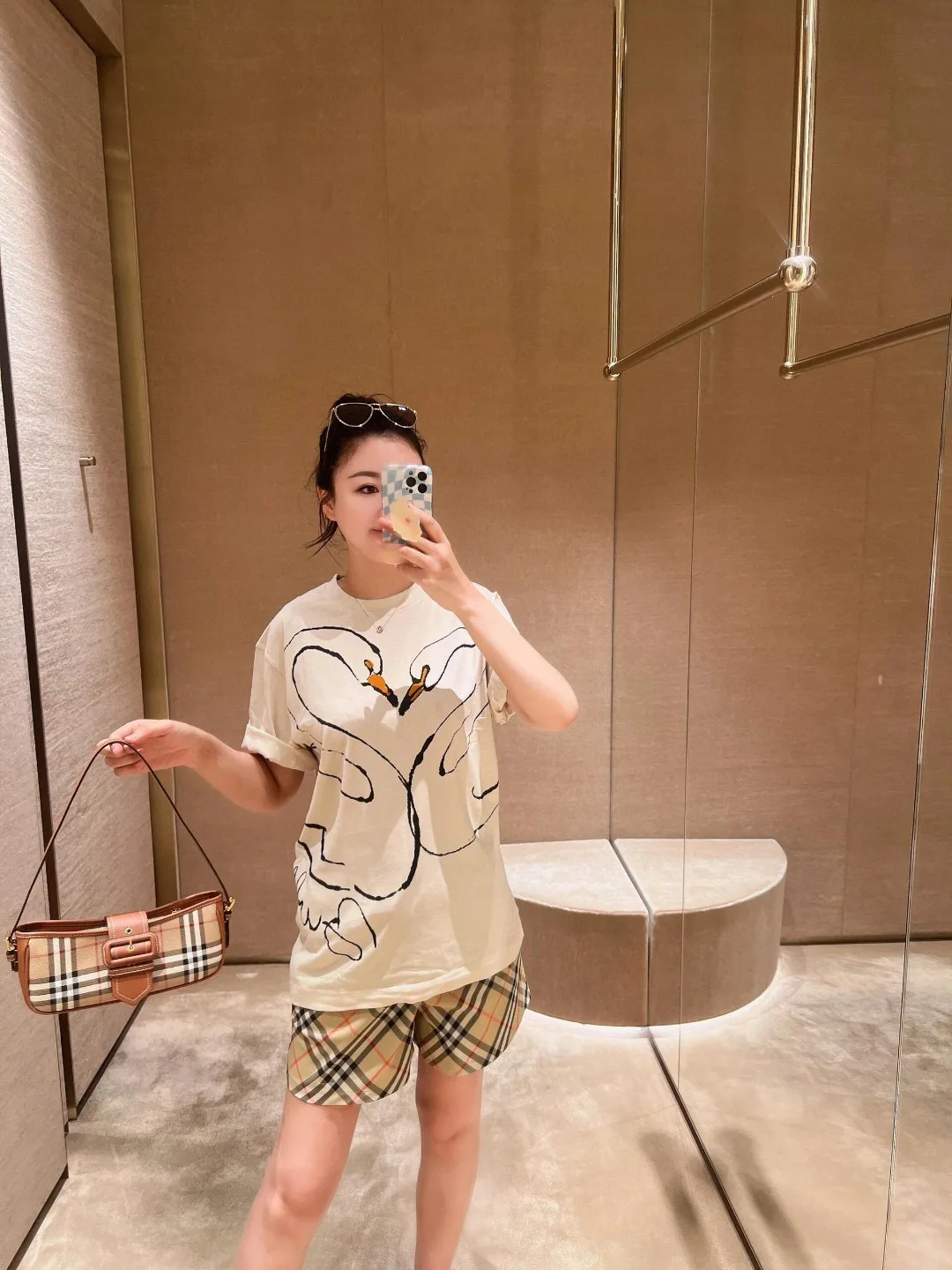 Шорты Мужские Burberry 11701846