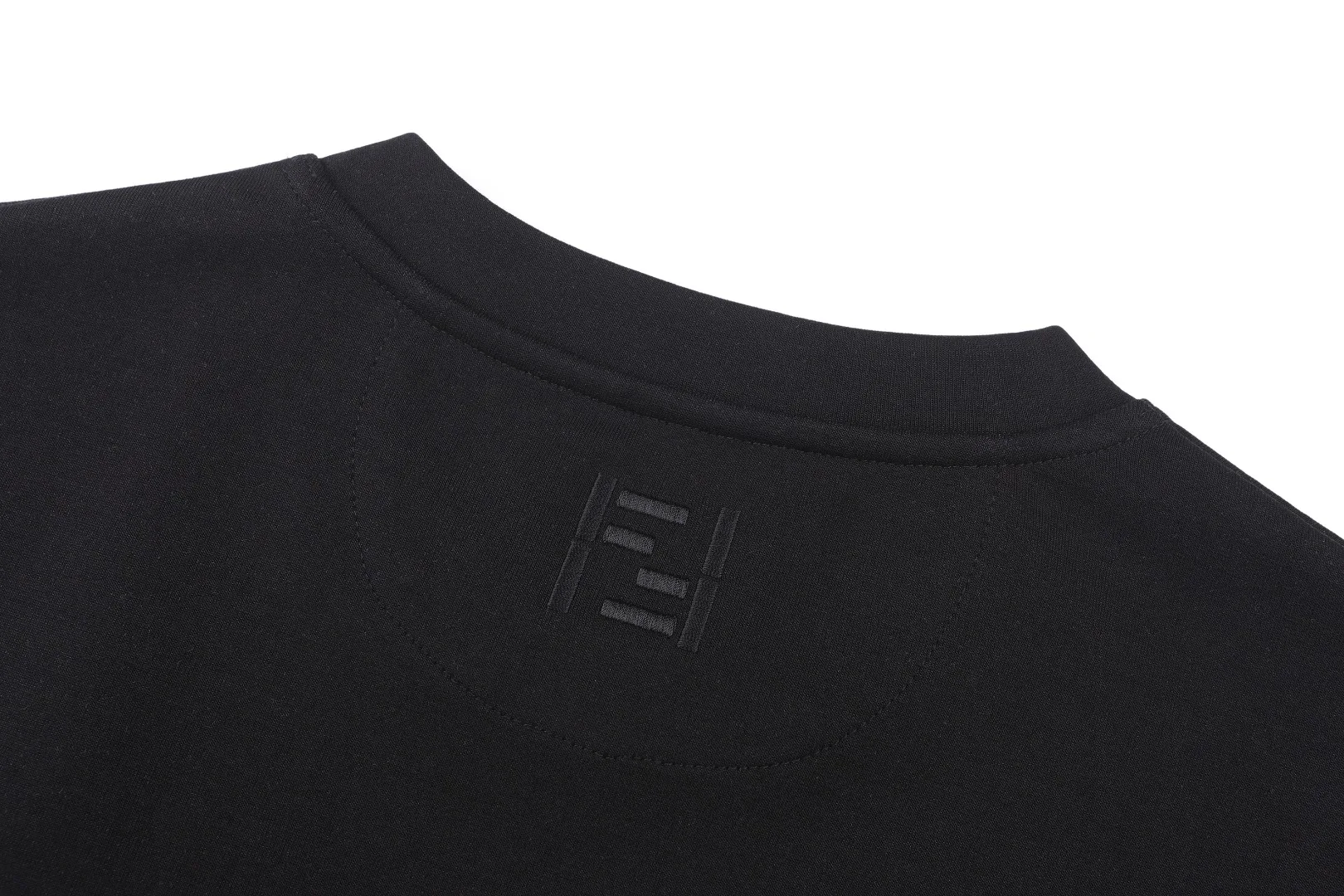 Футболки Женские Fendi 13308212