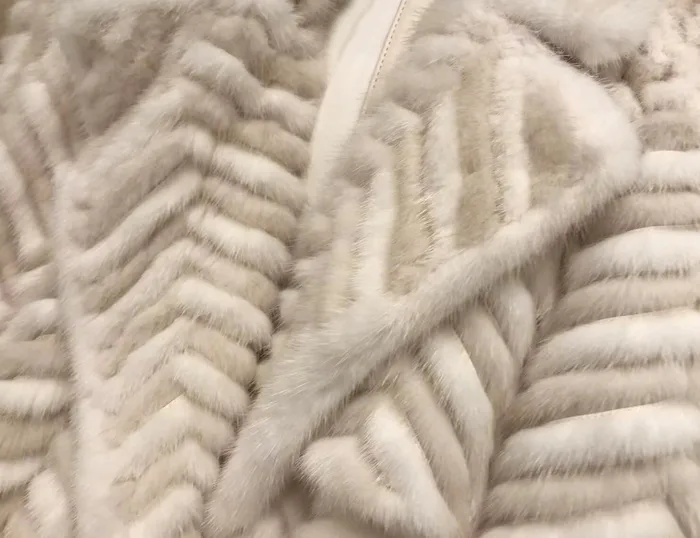 Шубы Женские Fendi 1065882