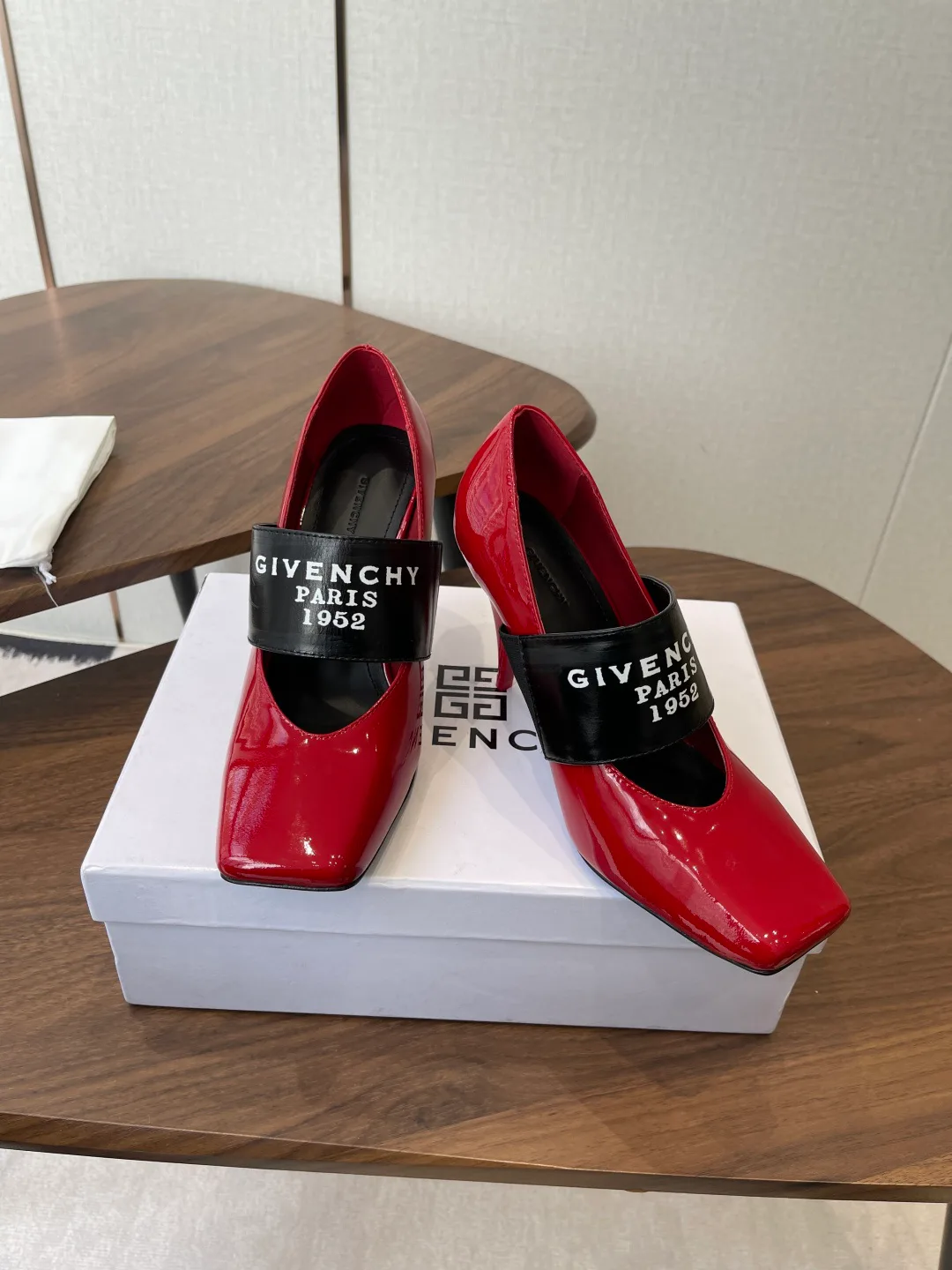 Туфли Женские Givenchy 375027