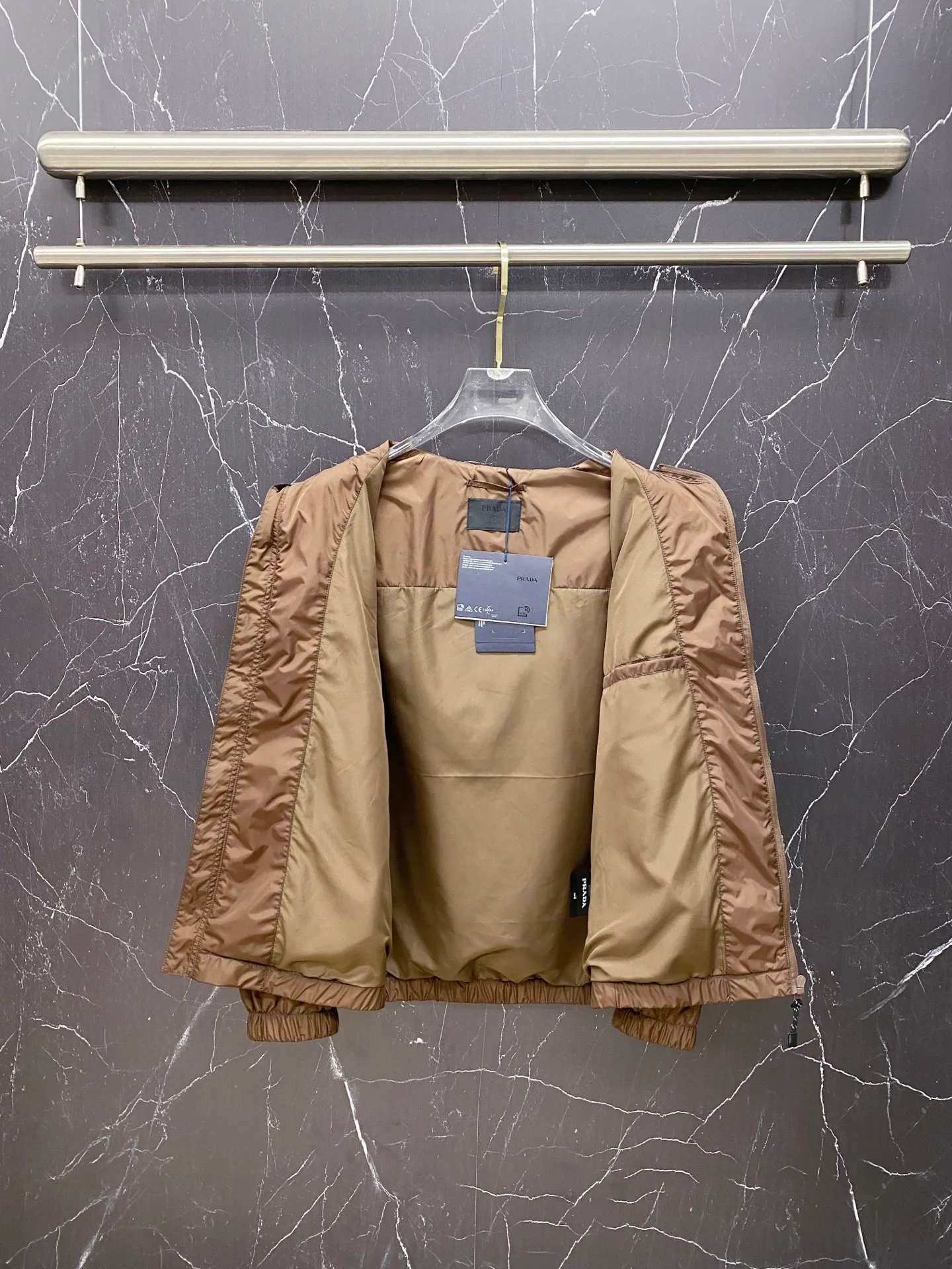 Куртки И Пуховики Мужские Prada 9760663