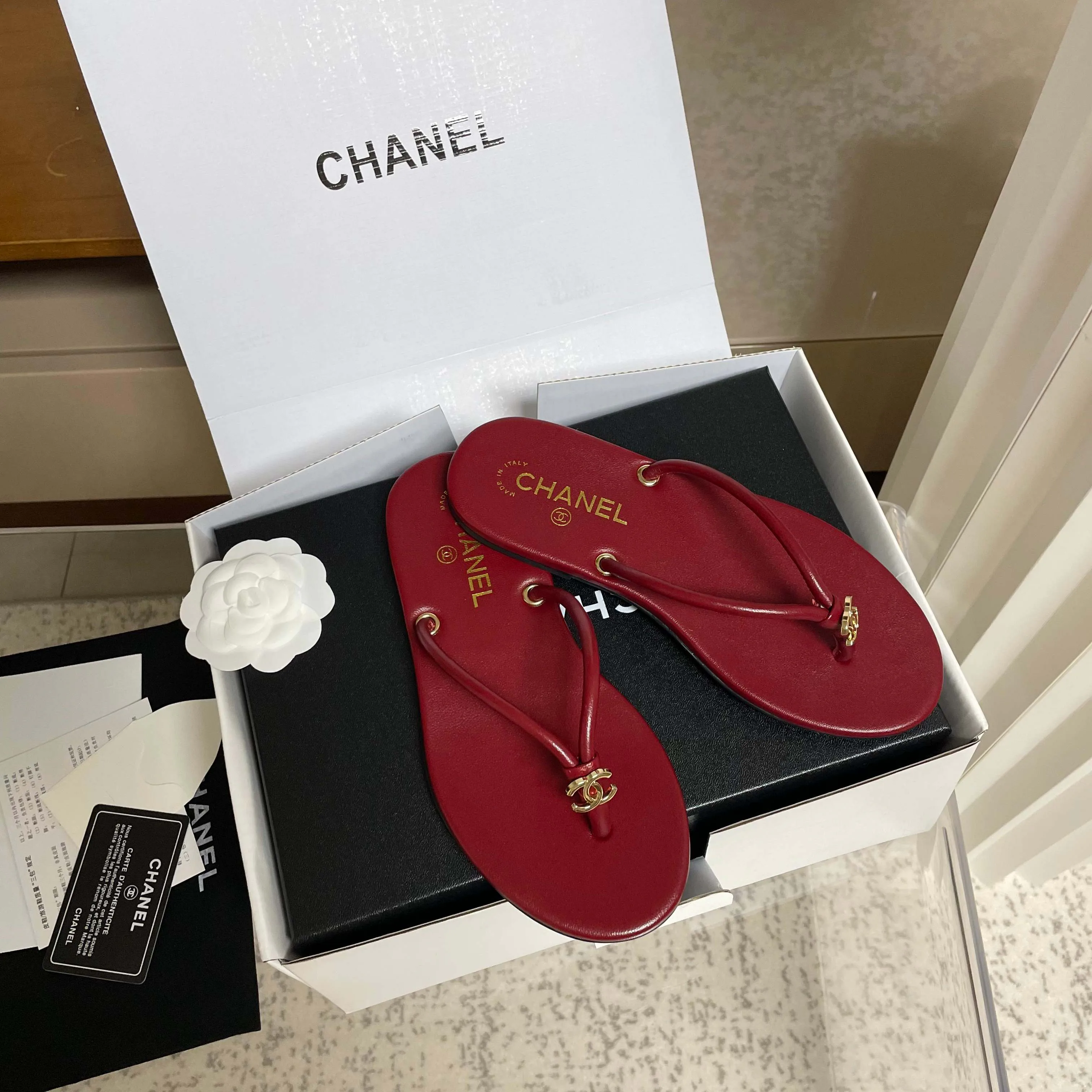 Шлепанцы Женские Chanel 17665618