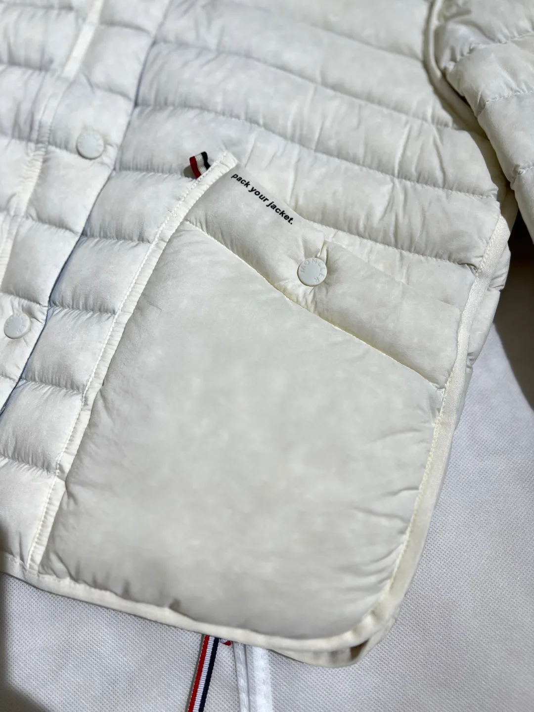 Куртки И Пуховики Женские Moncler 19725228