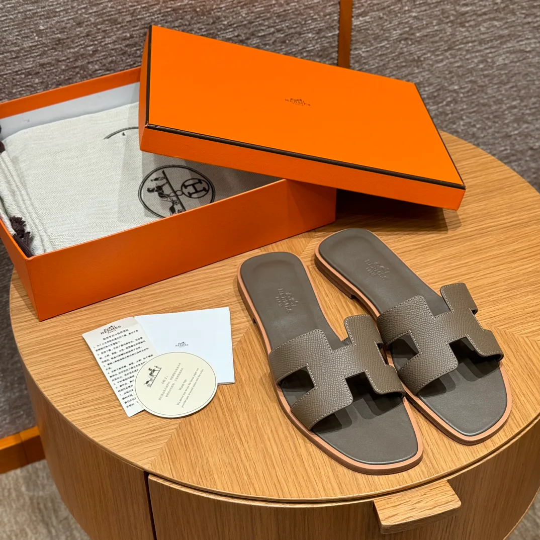 Шлепанцы Женские Hermes 2246248