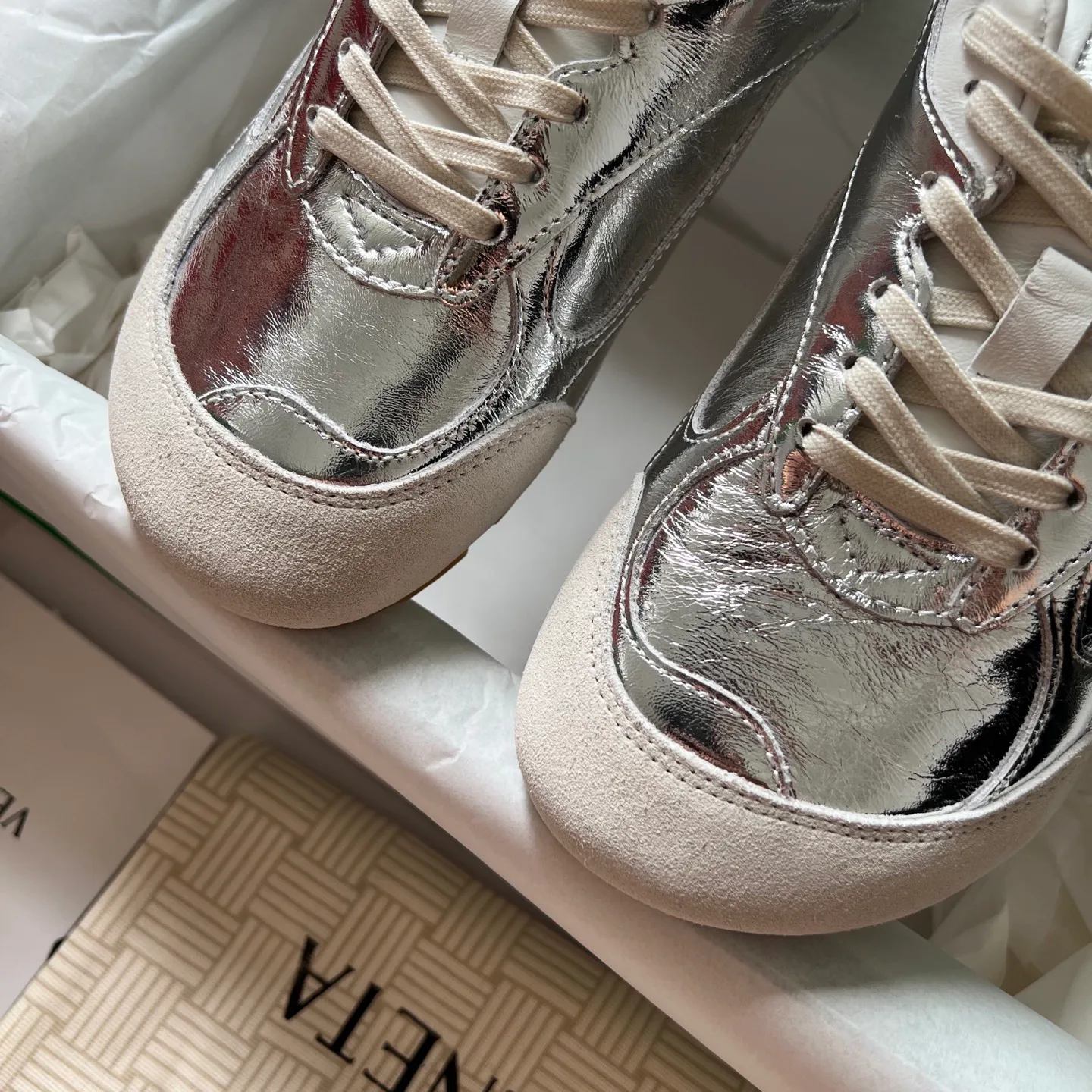 Кроссовки Женские Bottega Veneta 11565914