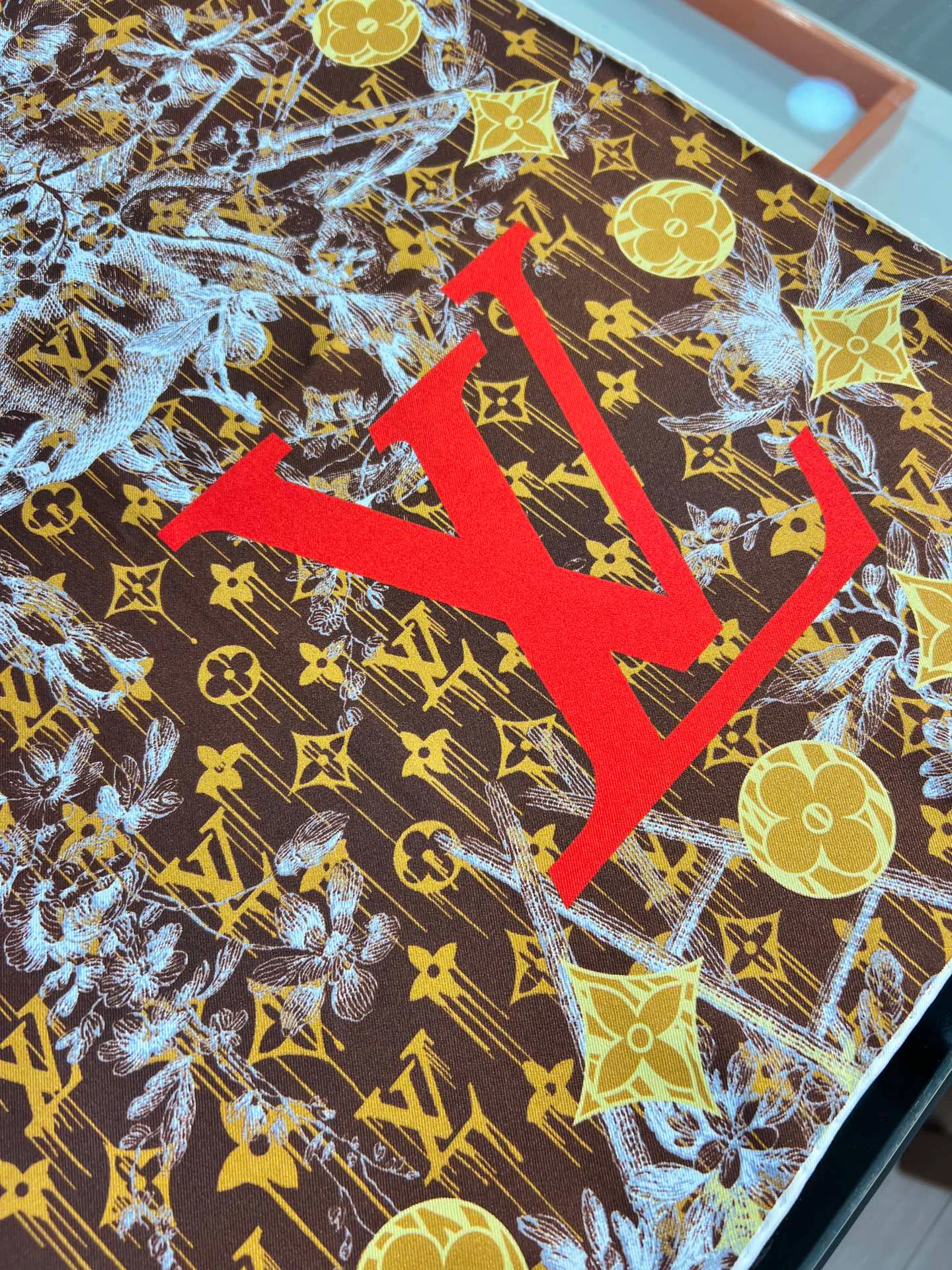 Шарфы Louis Vuitton 1227379