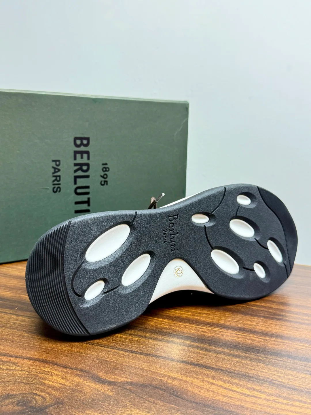 Кроссовки Мужские Berluti 19292237