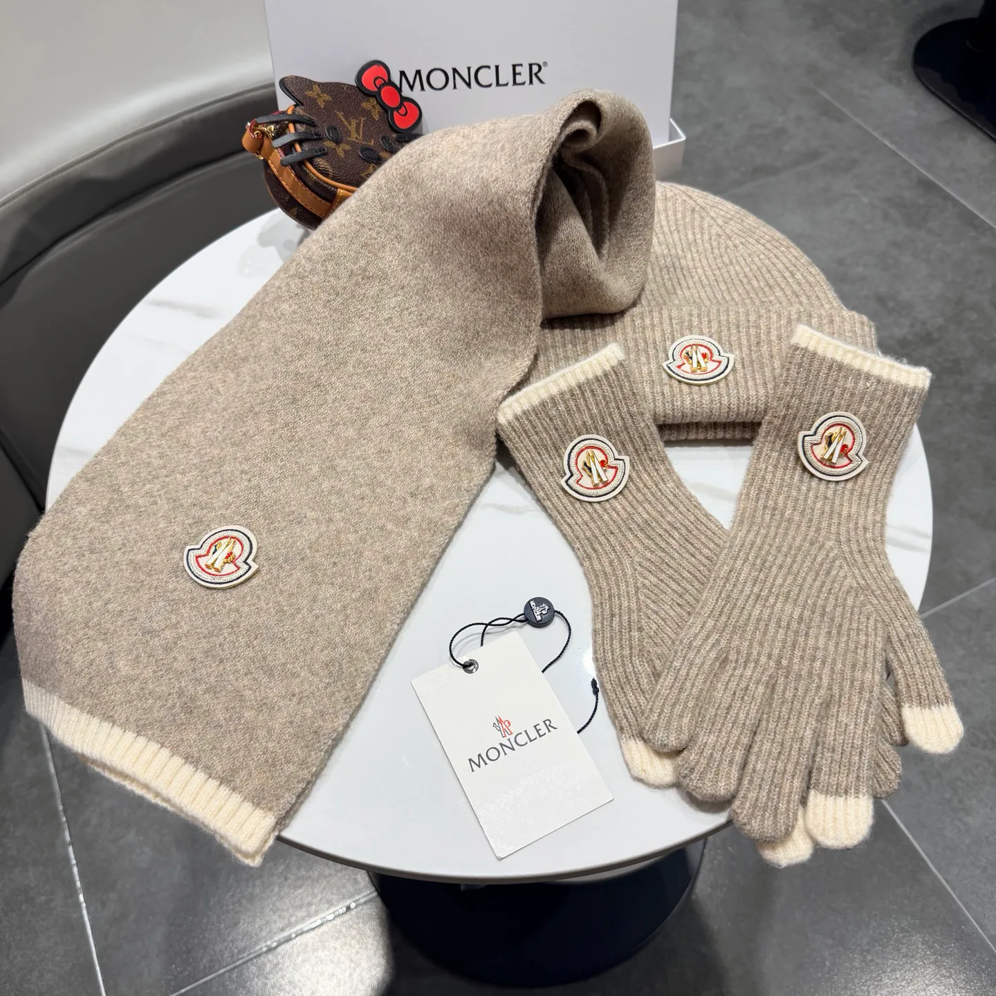 Шарфы Moncler 318465