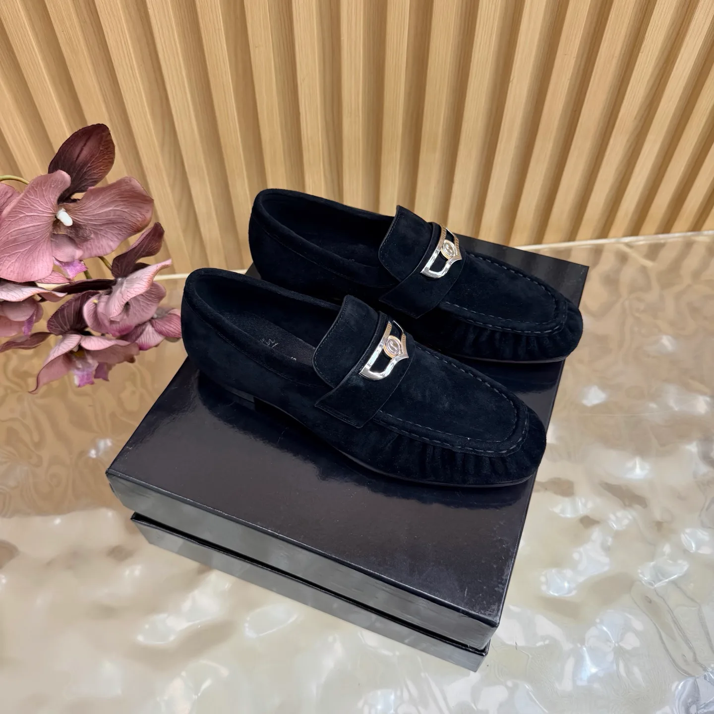 Лоферы И Мокасины Женские Christian Louboutin 18190104