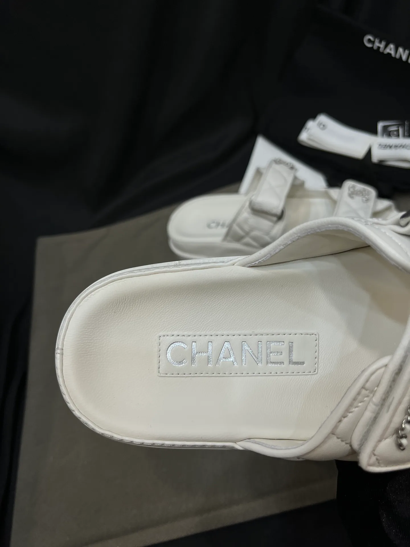 Шлепанцы Женские Chanel 140241