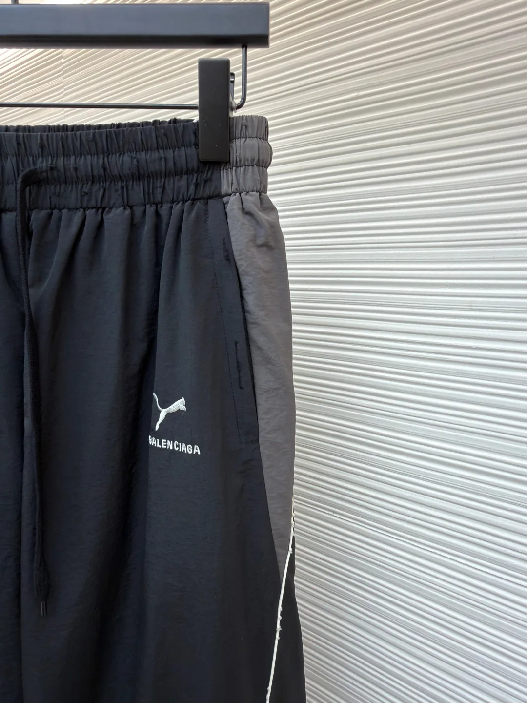 Брюки Мужские Balenciaga 11429990