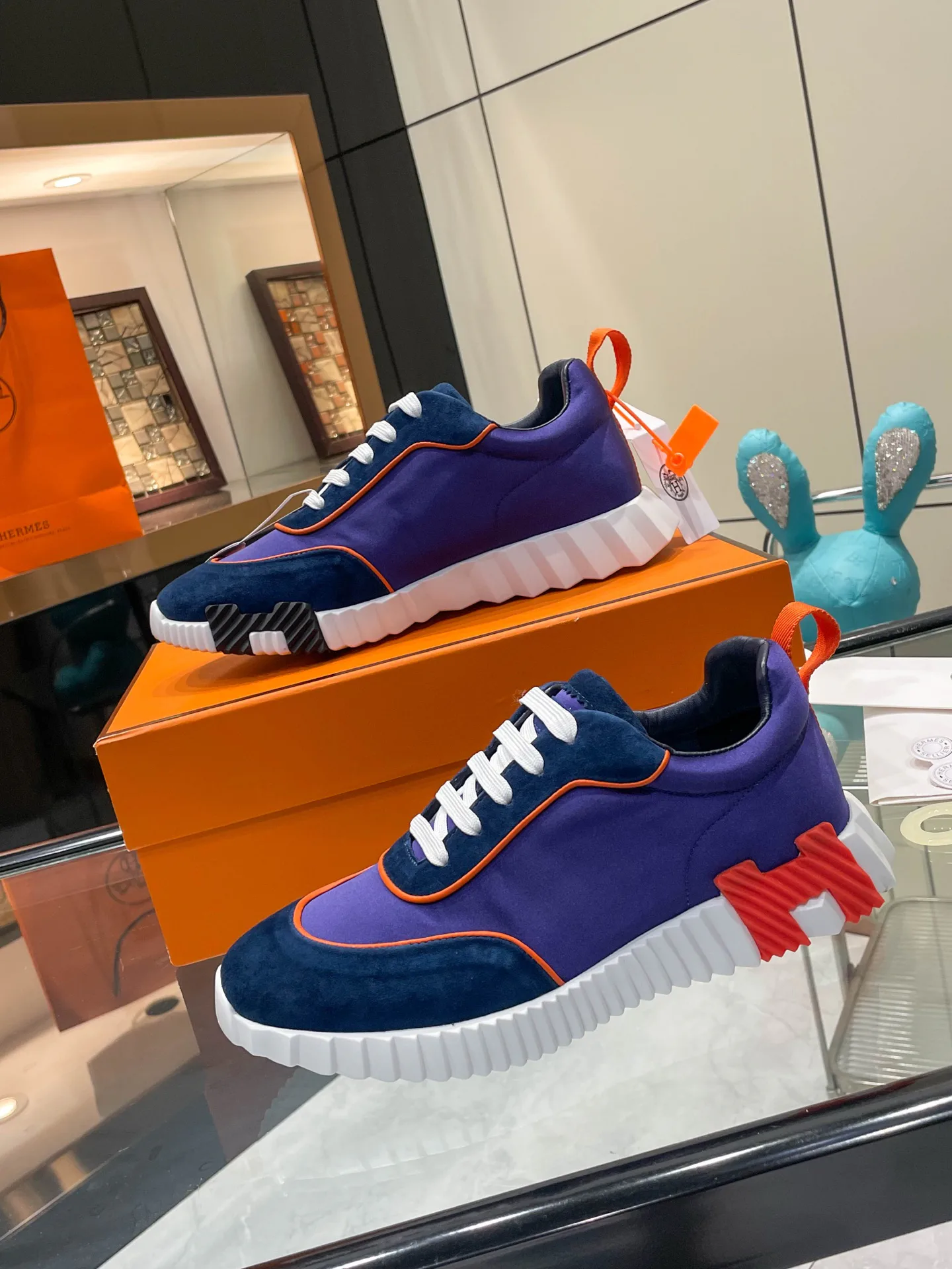 Кроссовки Женские Hermes 17954798