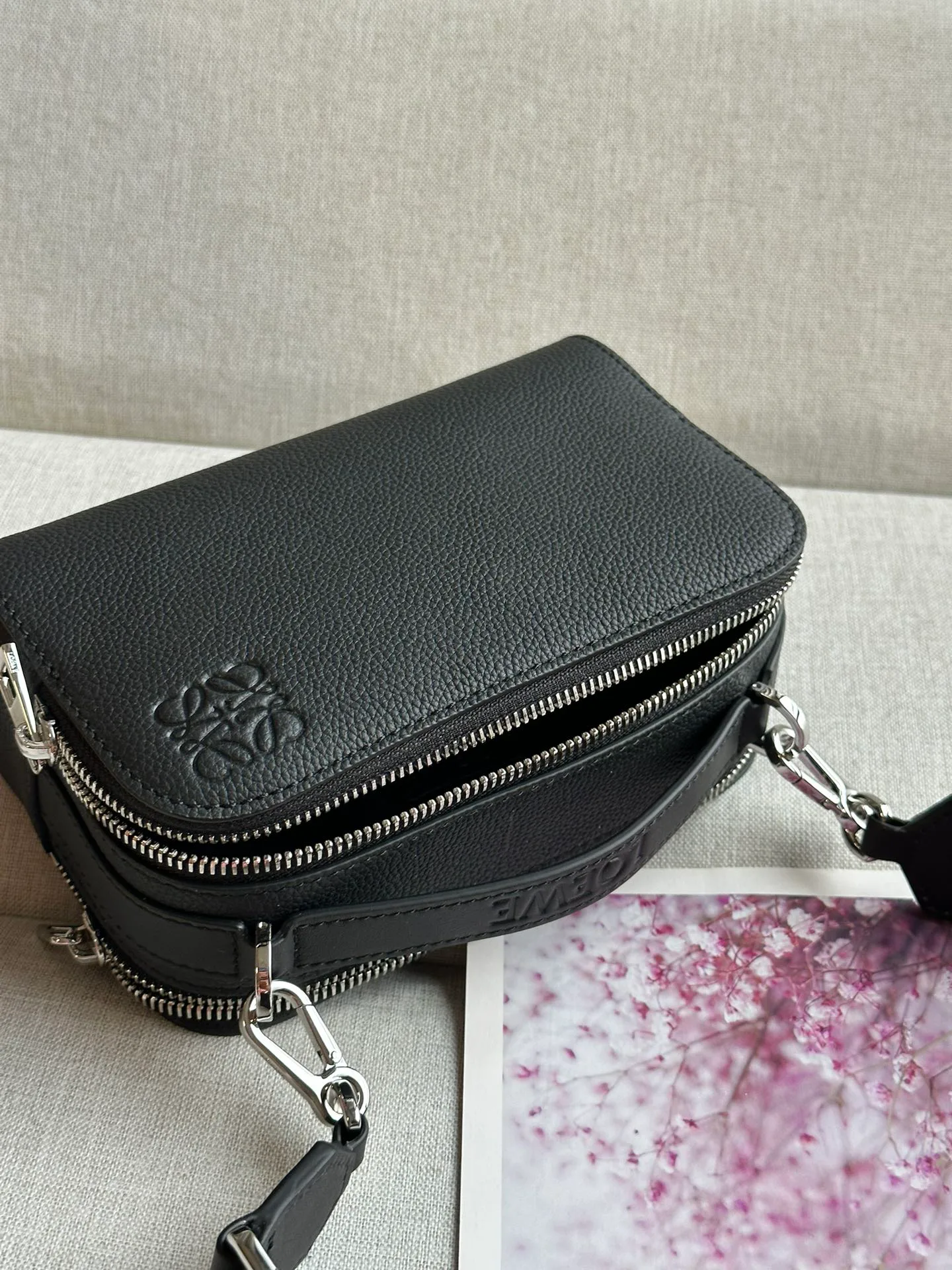 Сумки На Ремне Женские Loewe 690130