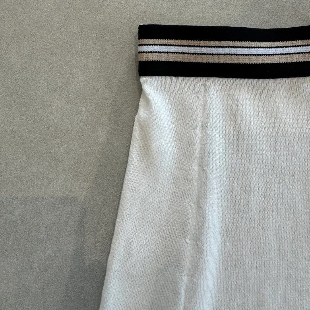 Юбки Женские Chanel 12298570