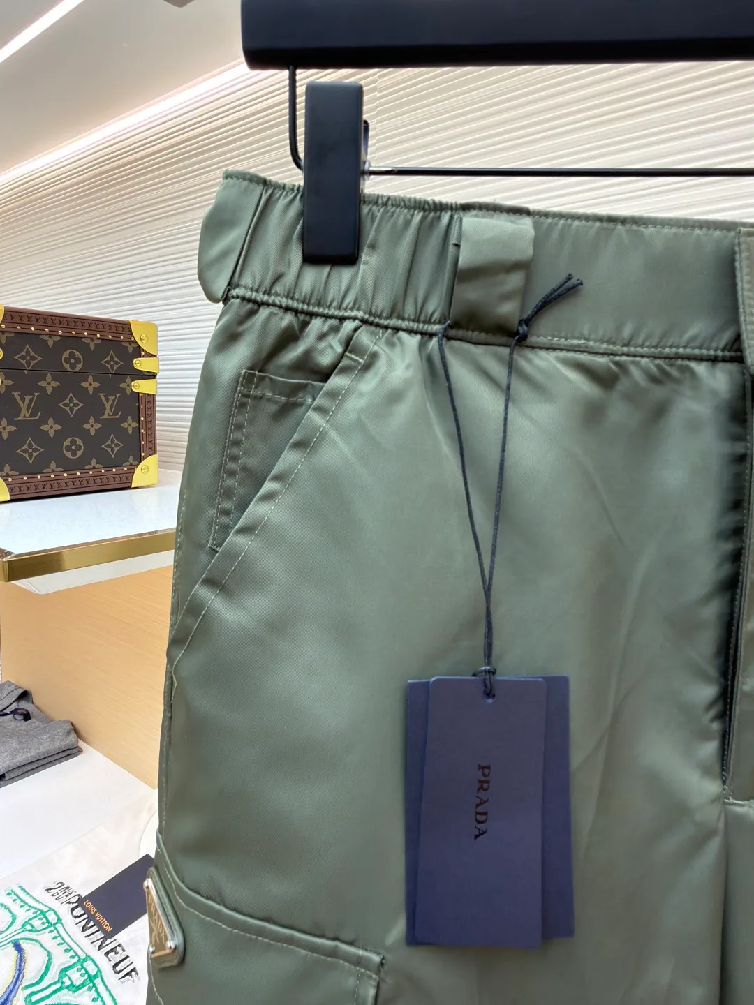 Шорты Мужские Prada 11430101