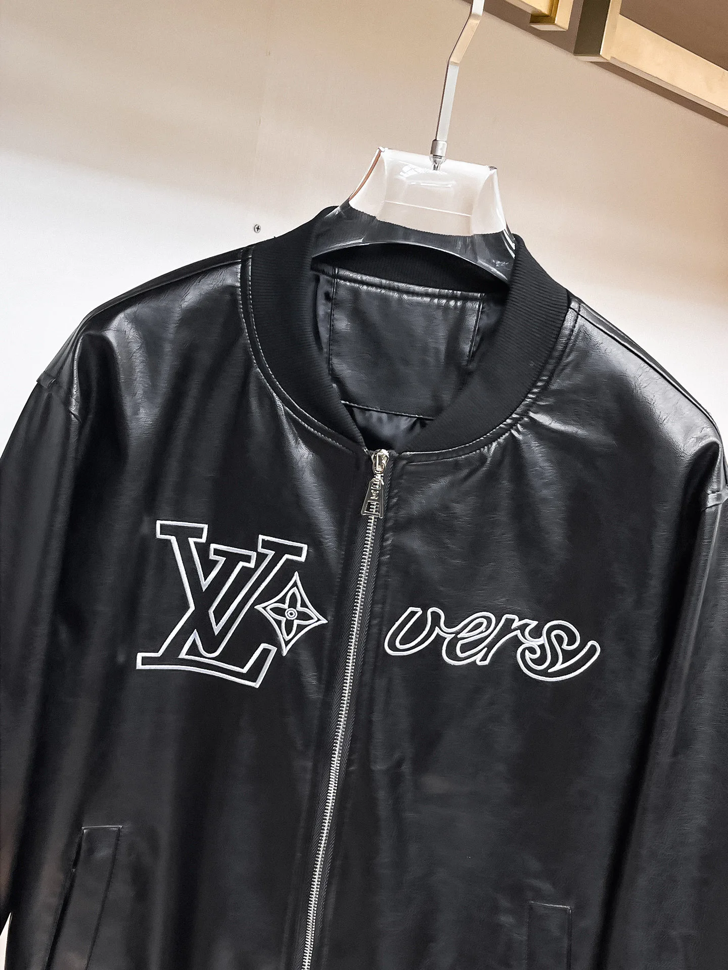 Кожаные Куртки И Дублёнки Мужские Louis Vuitton 18197256