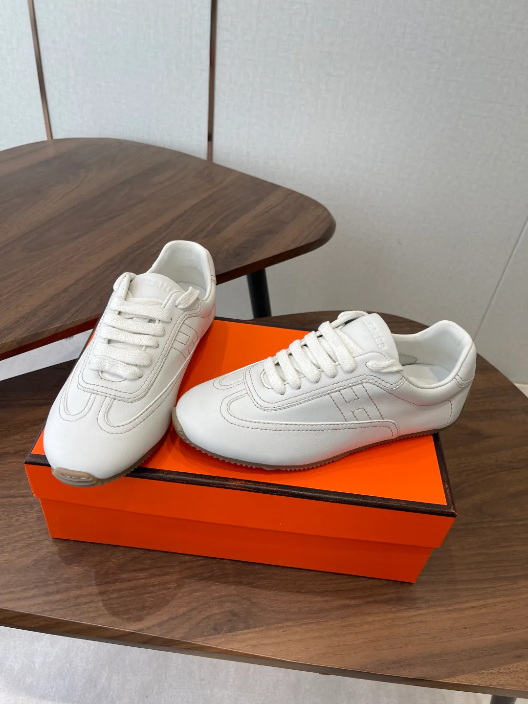Кроссовки Женские Hermes 1284397
