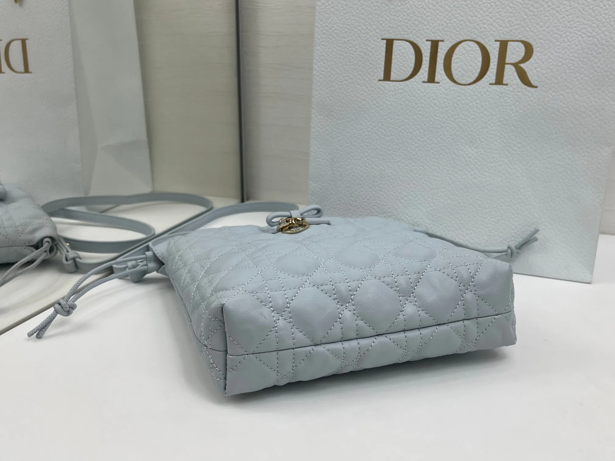 Классические Сумки Женские Christian Dior 12817865