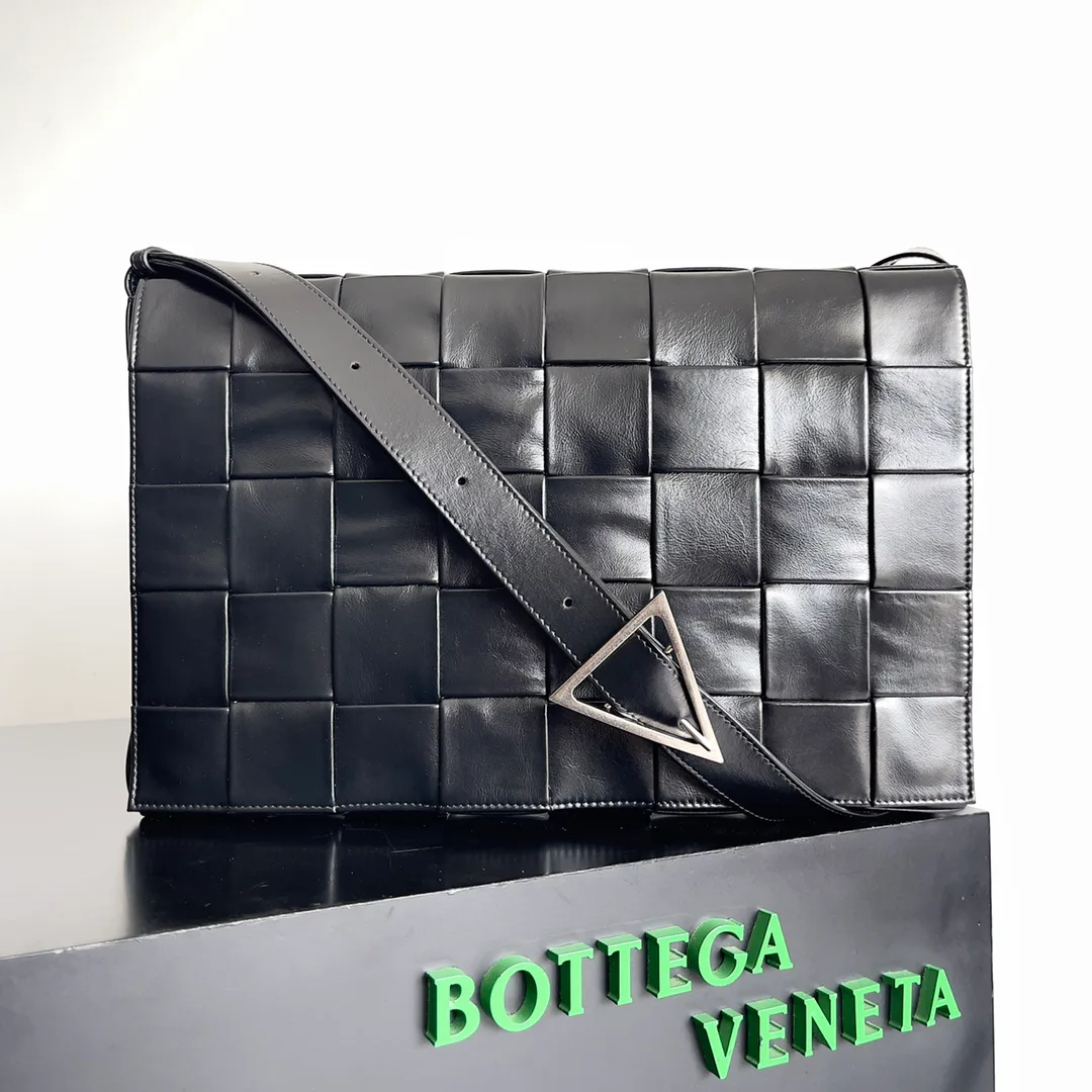 Классические Сумки Женские Bottega Veneta 10633451