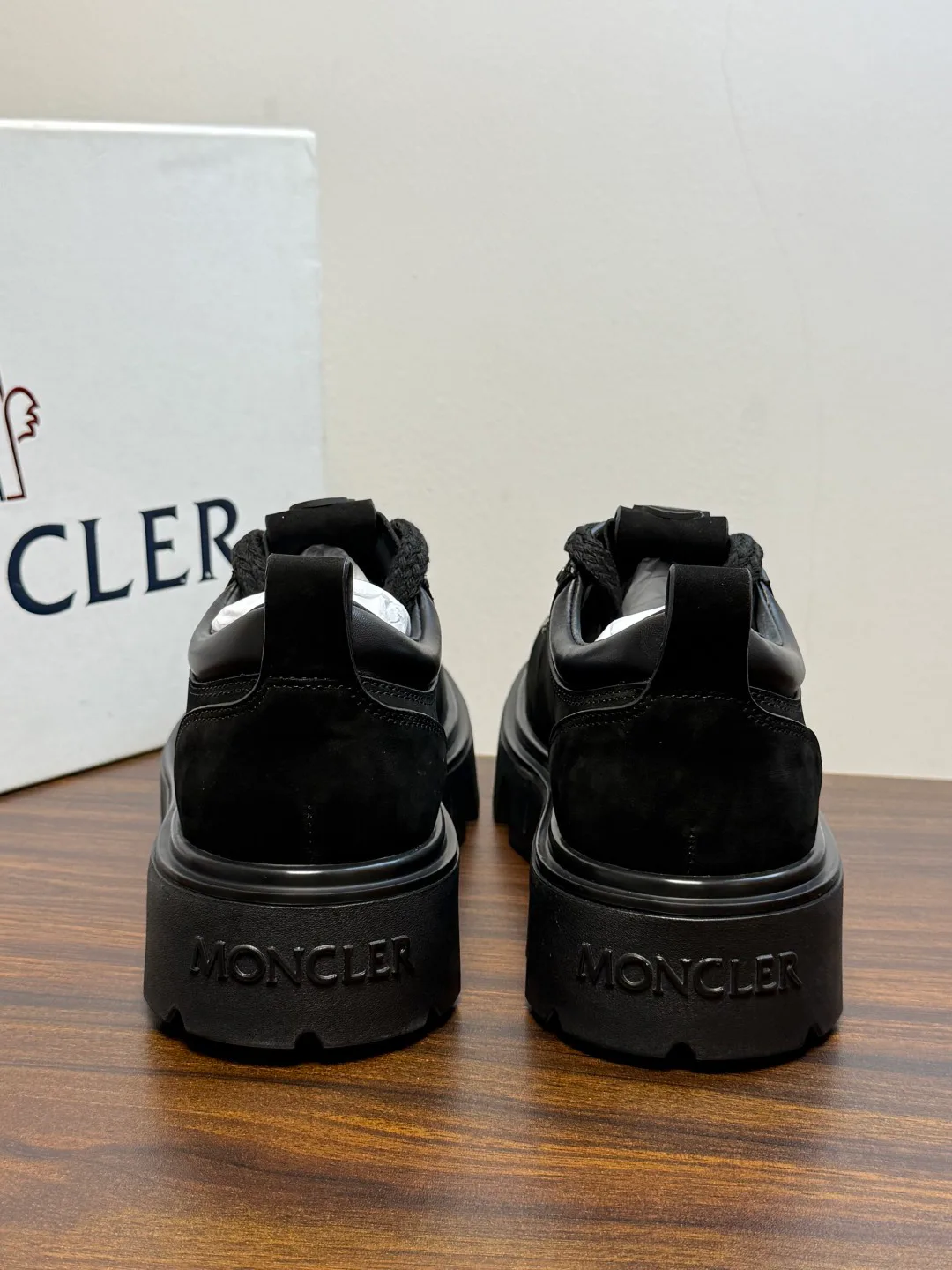 Кроссовки Мужские Moncler 19623421