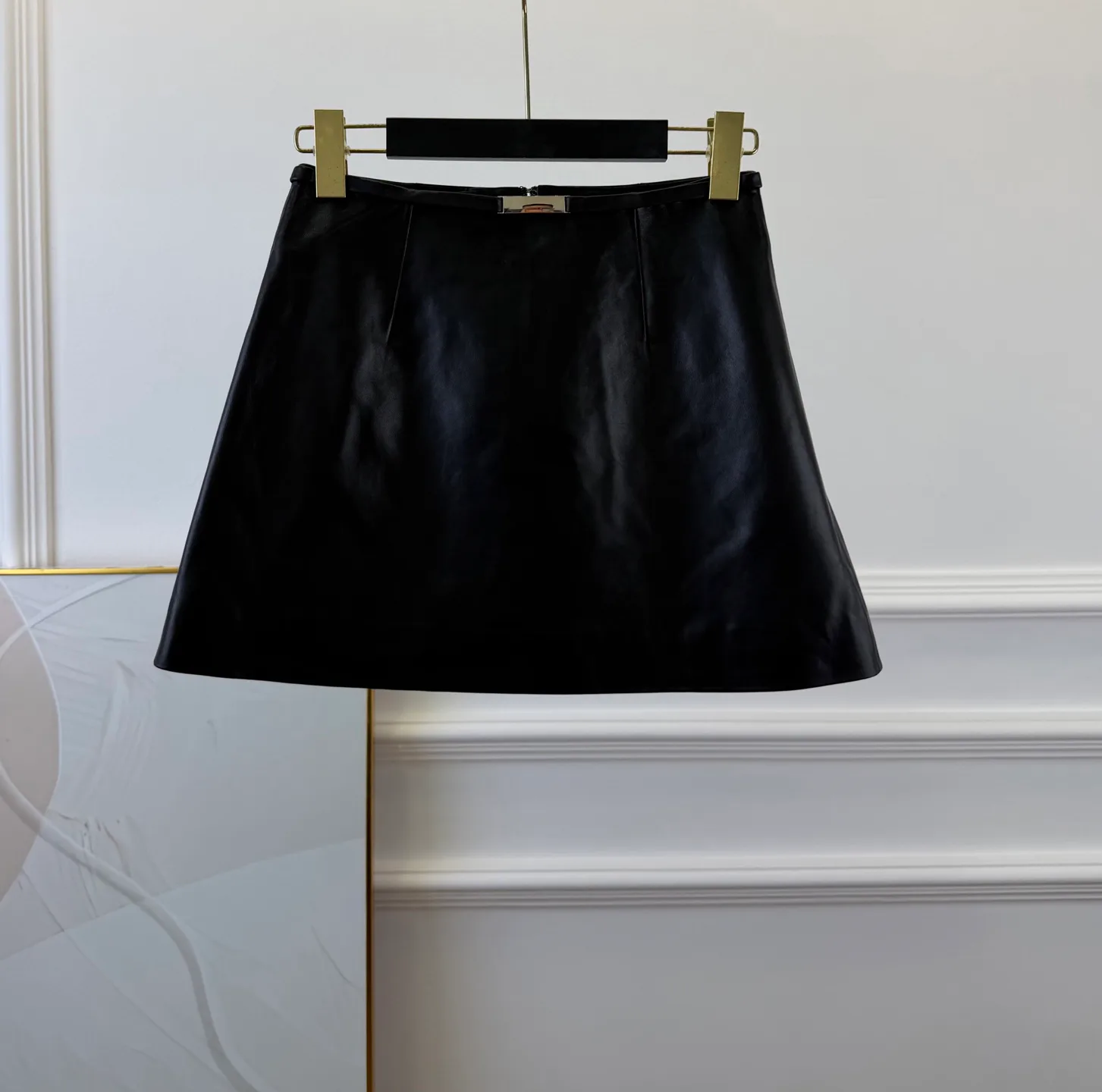 Юбки Женские Louis Vuitton 18982160