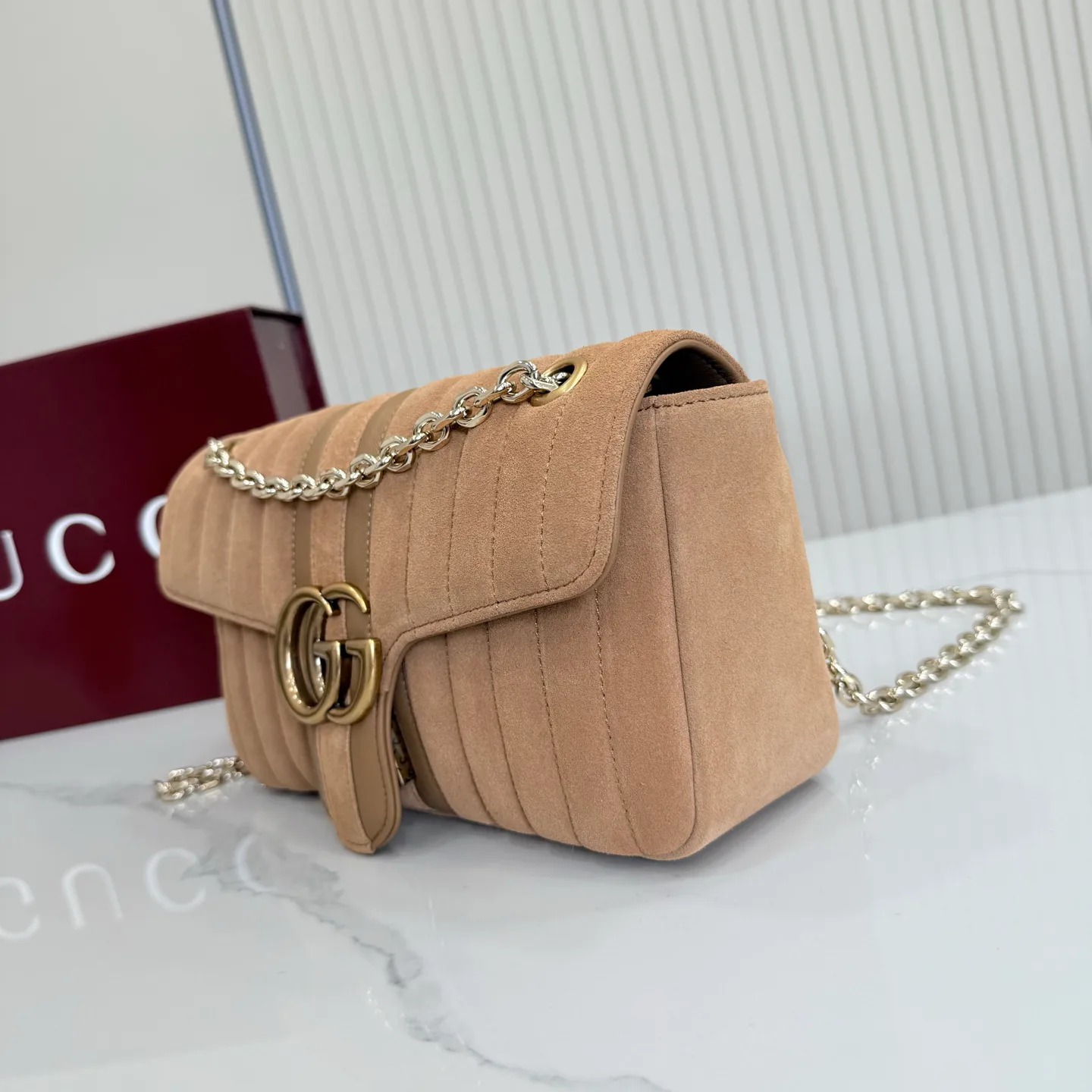 Классические Сумки Женские Gucci 18210742