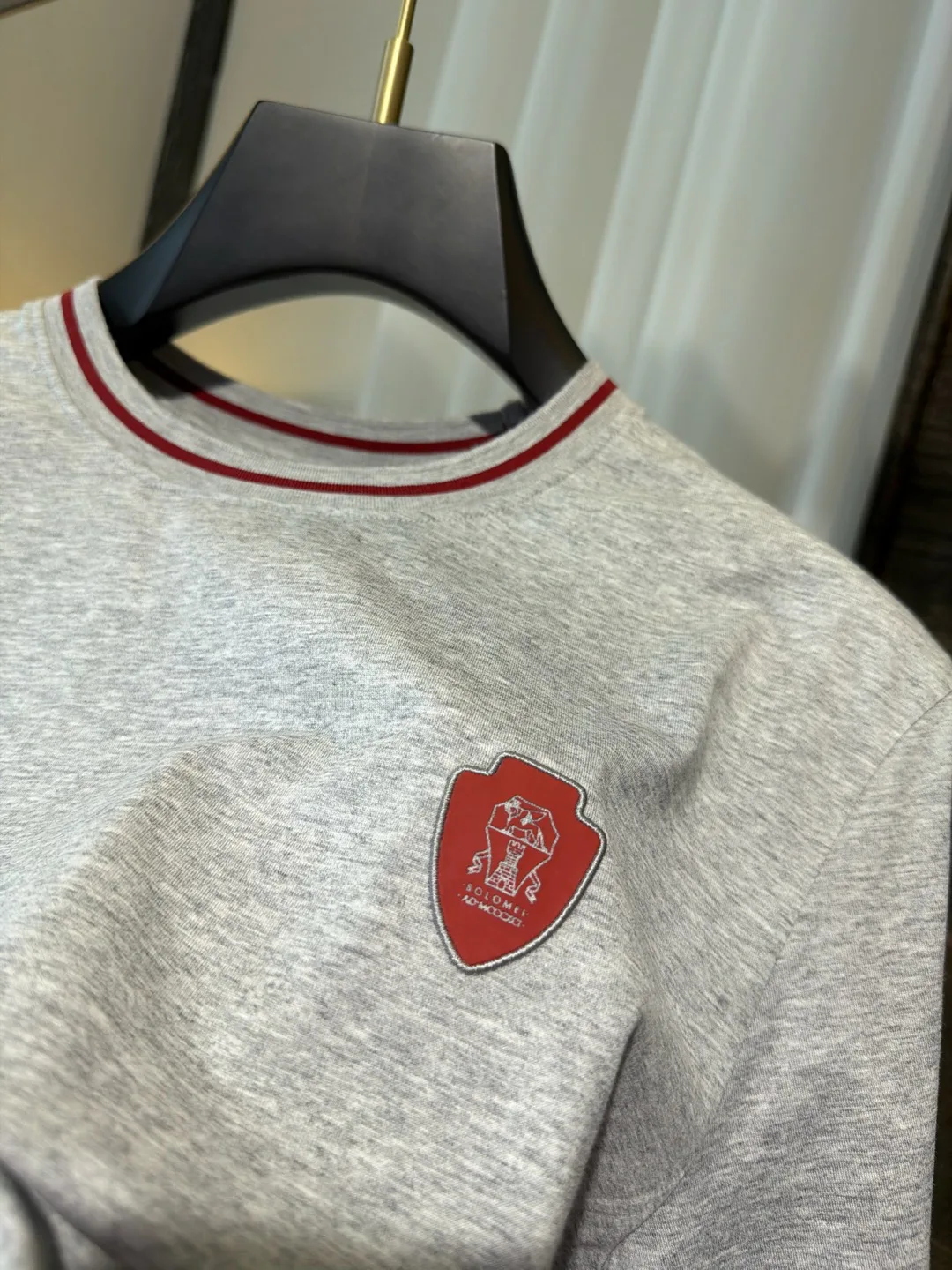 Футболки Женские Brunello Cucinelli 11879399