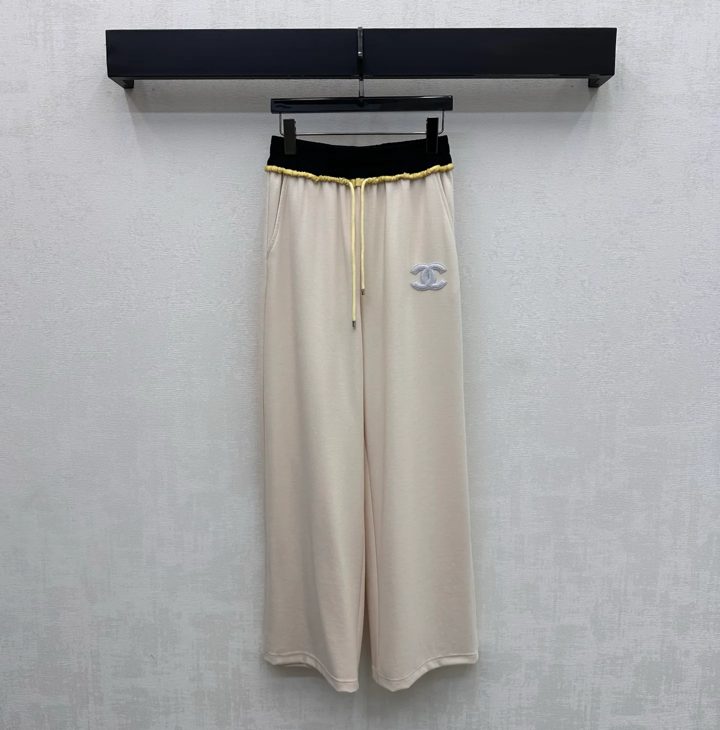 Брюки Женские Chanel 11682642