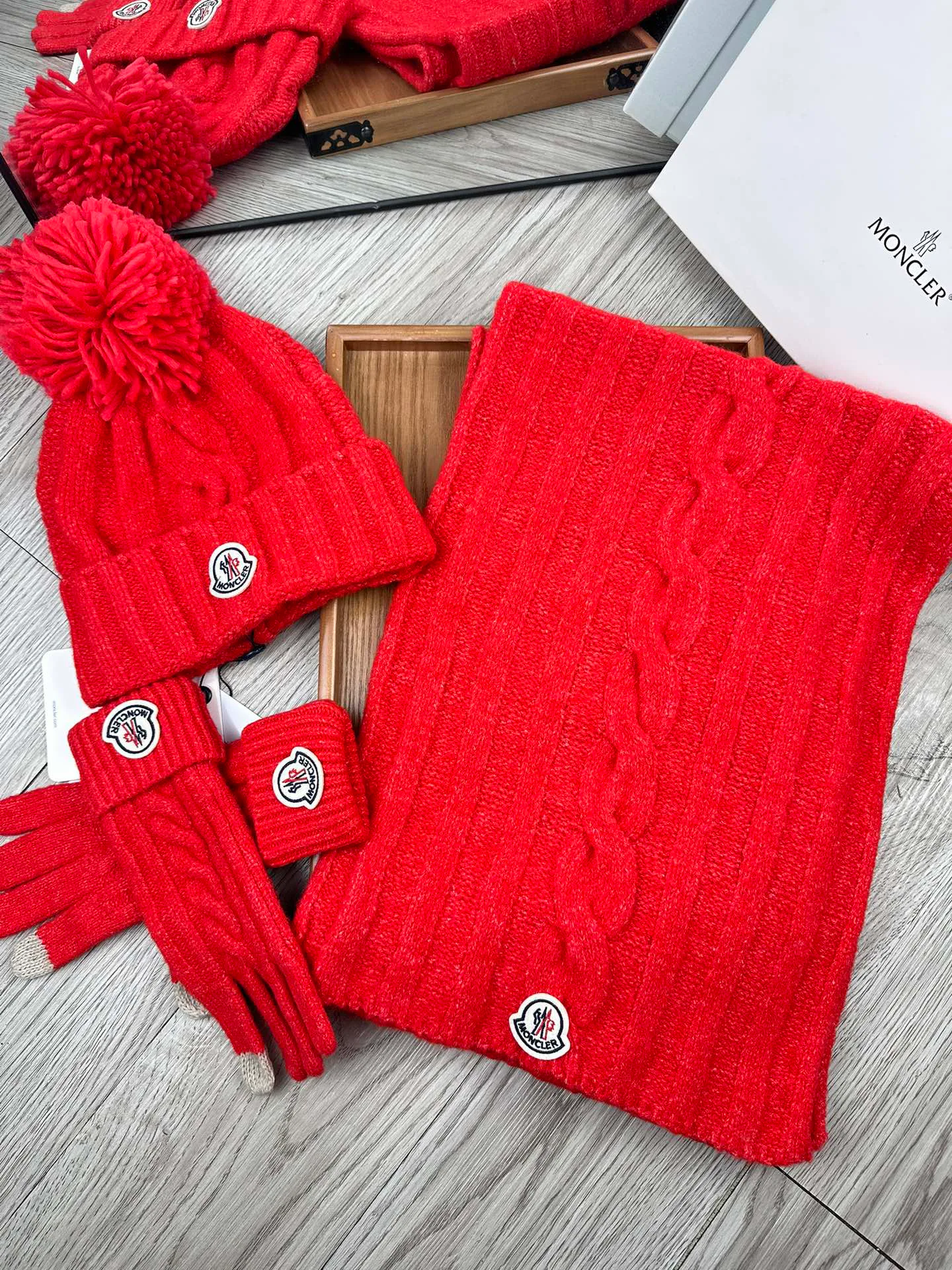 Шарфы Moncler 318482