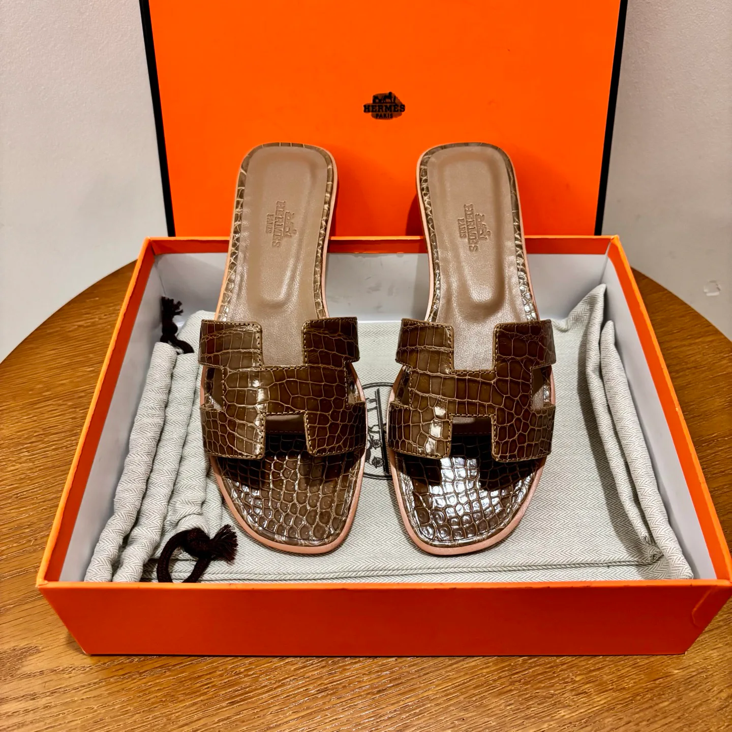 Шлепанцы Женские Hermes 4504002