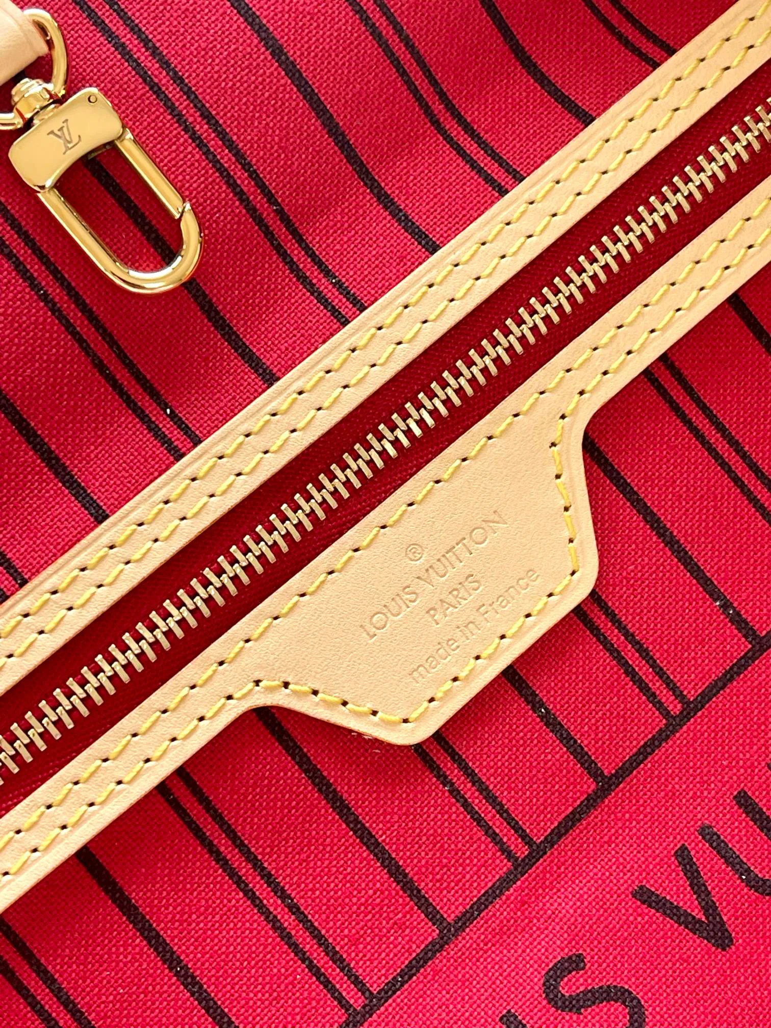 Классические Сумки Женские Louis Vuitton 18153069
