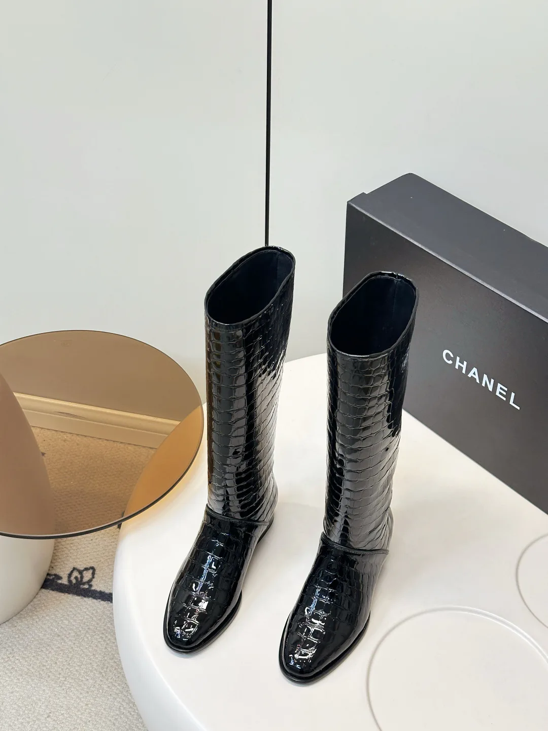 Сапоги Женские Chanel 18139536
