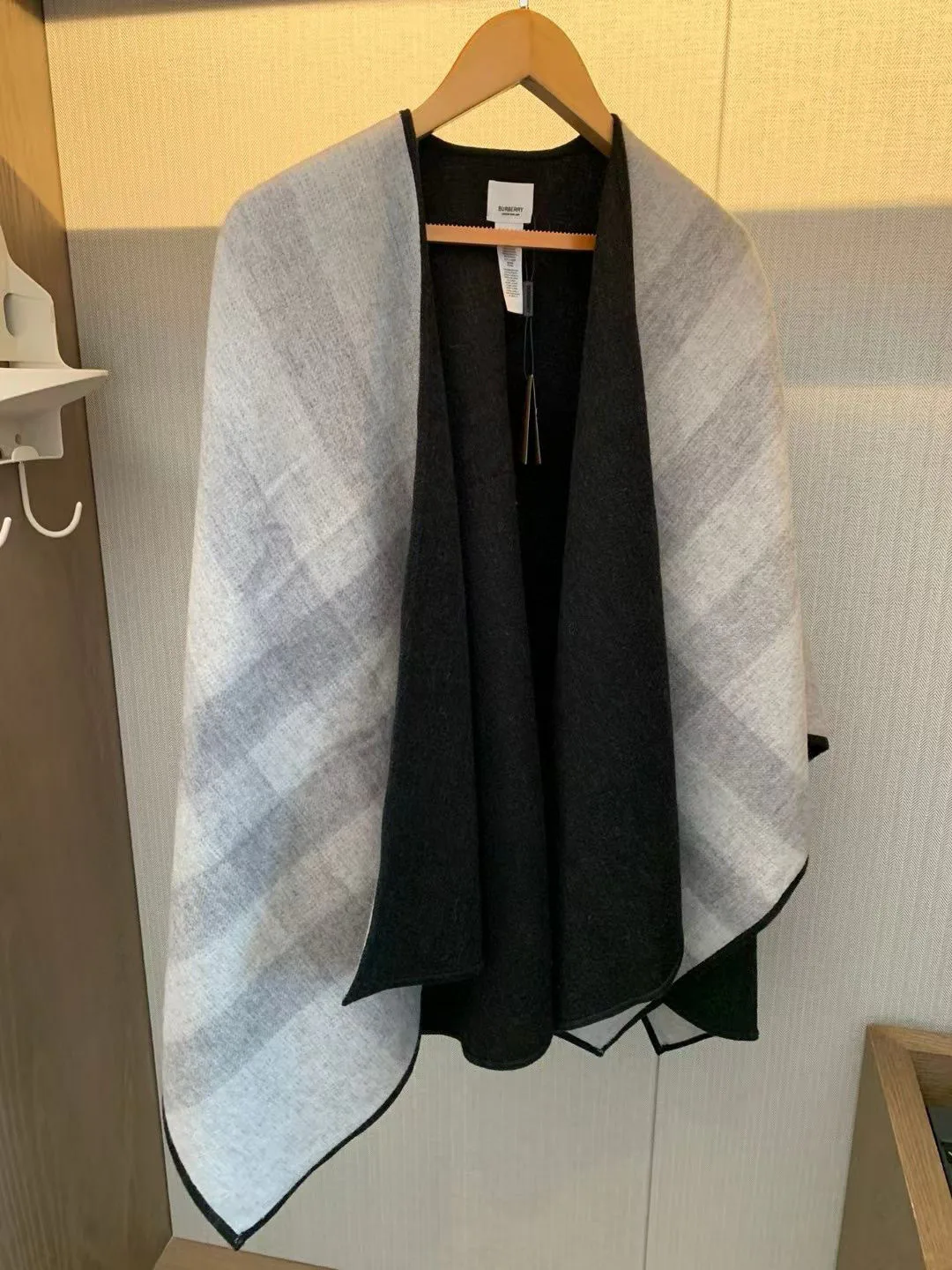 Шарфы Burberry 1174144