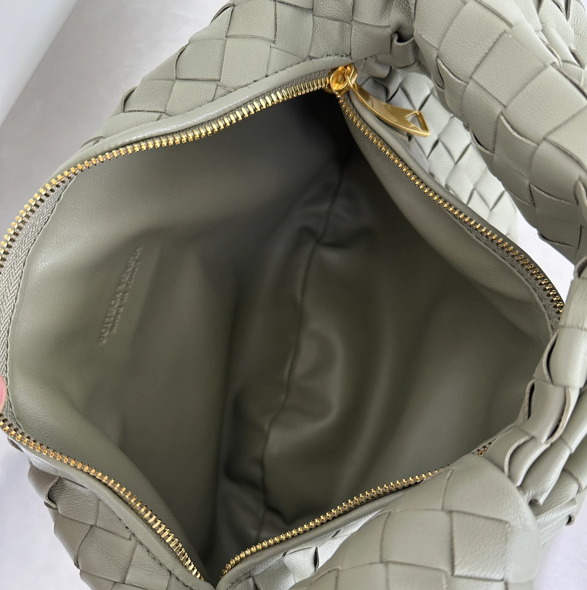 Классические Сумки Женские Bottega Veneta 17804195
