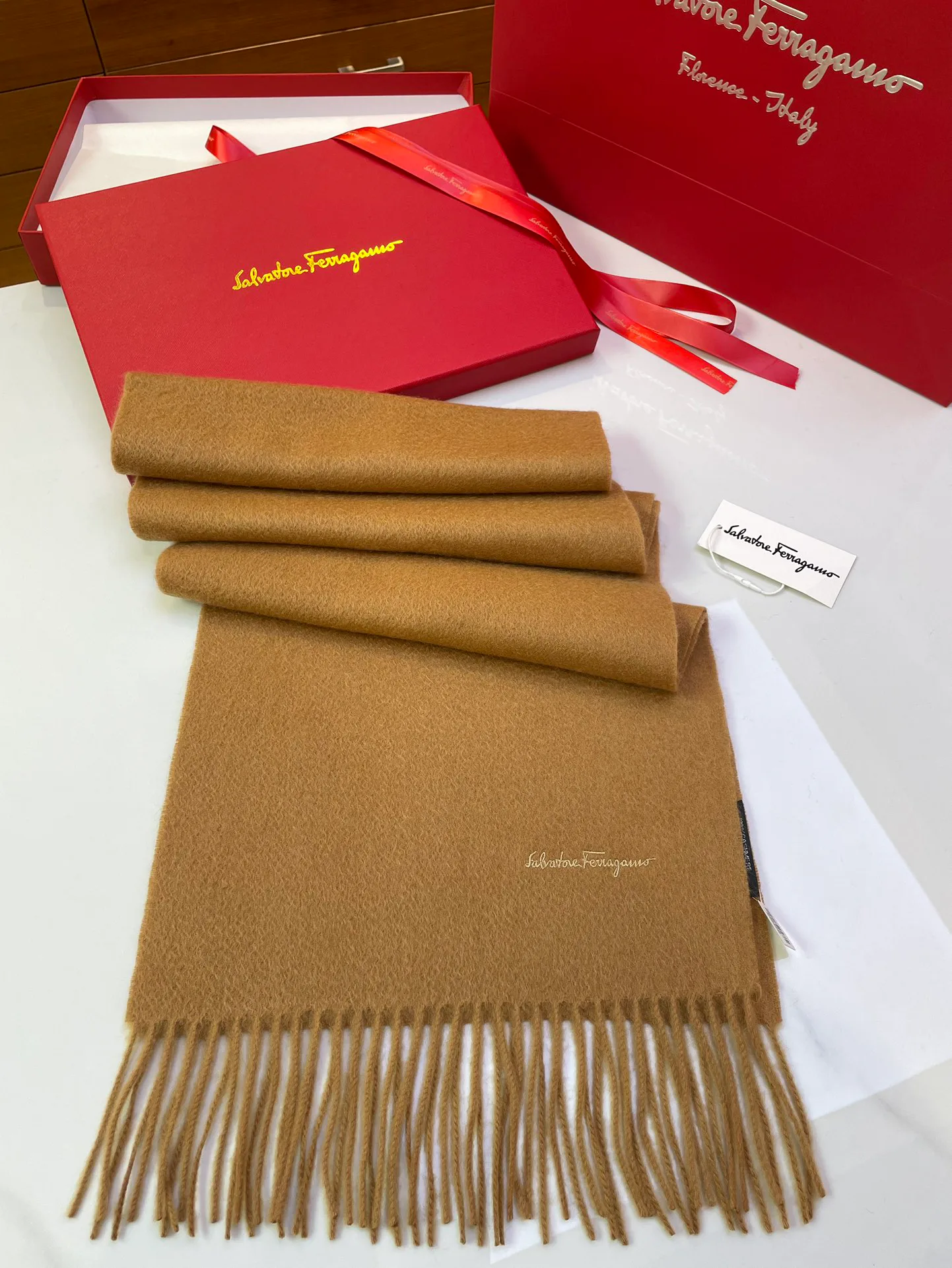 Шарфы Salvatore Ferragamo 76792