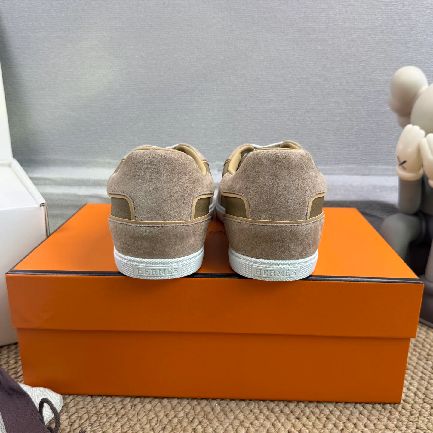 Кроссовки Женские Hermes 19061450