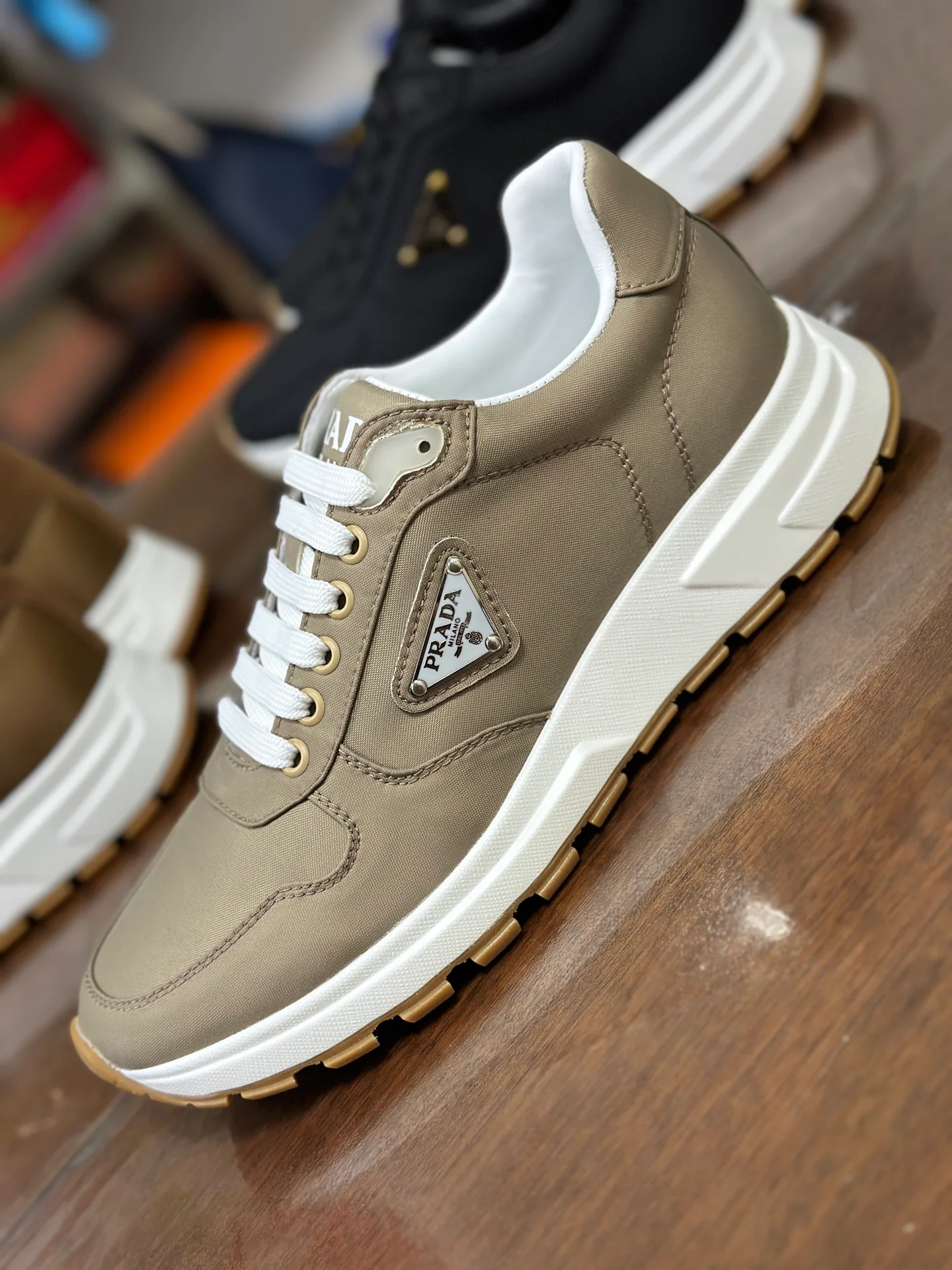 Кроссовки Мужские Prada 10456795