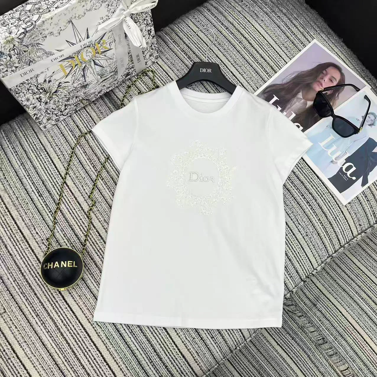 Футболки Женские Christian Dior 11530539