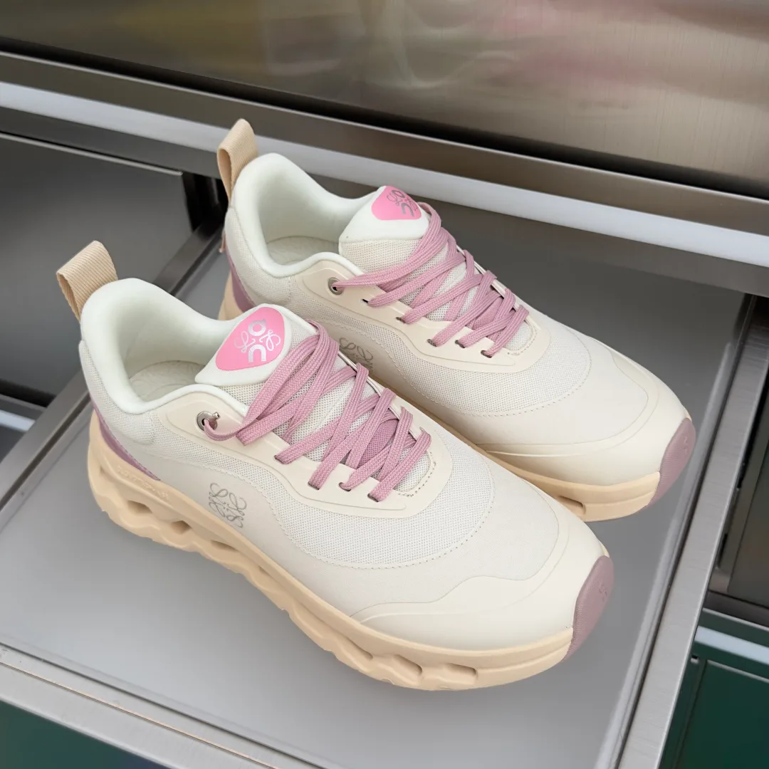 Кроссовки Женские Loewe 11235217