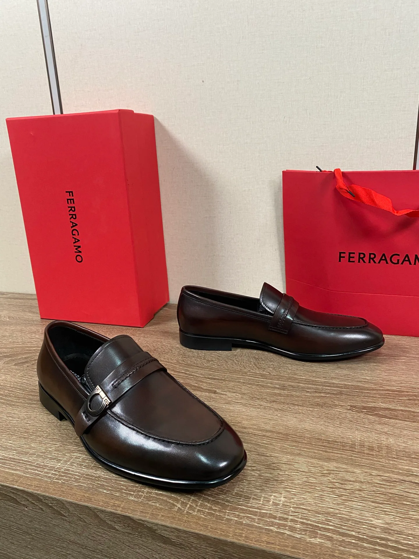 Лоферы И Туфли Мужские Salvatore Ferragamo 18078628