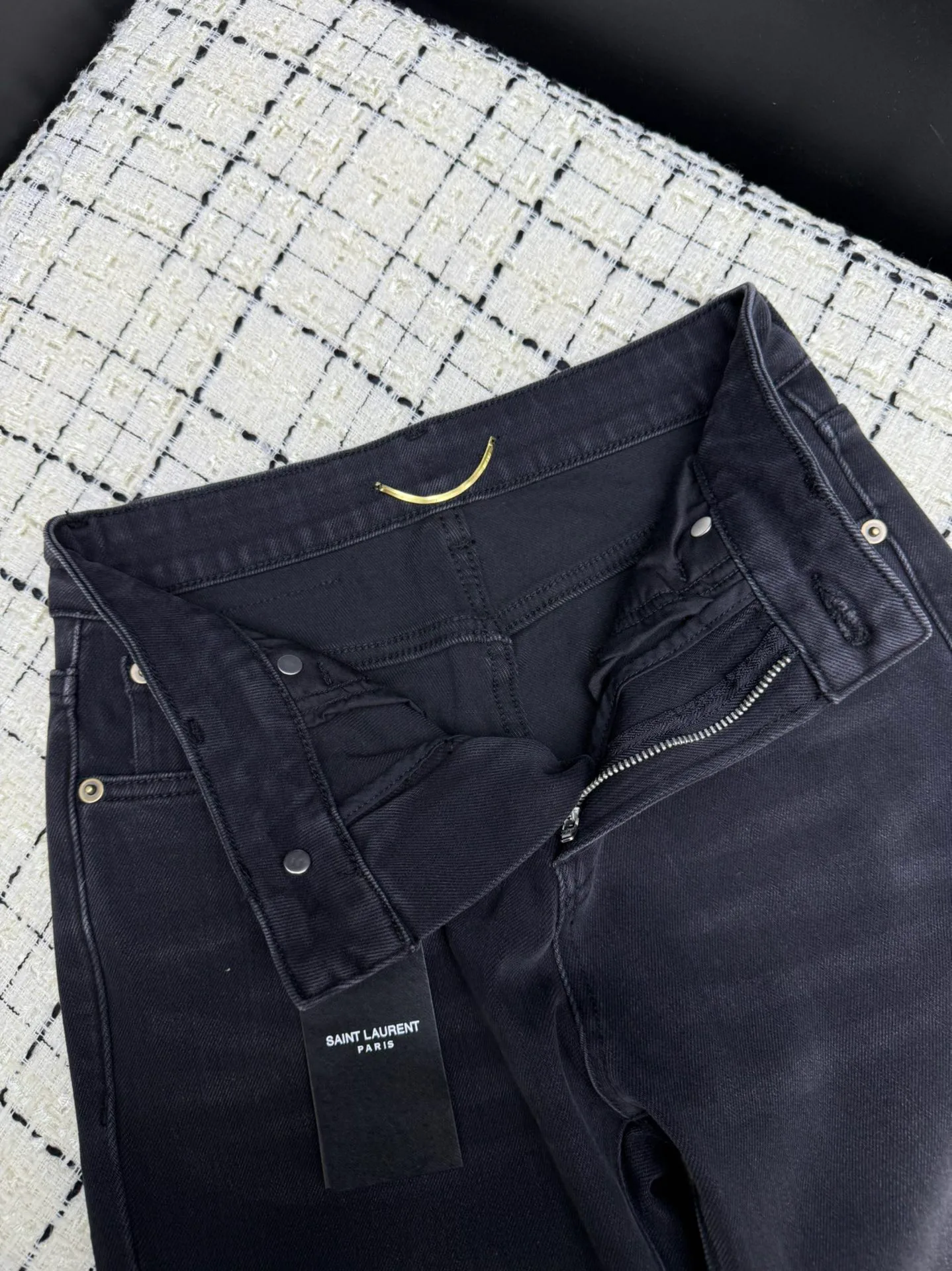 Джинсы Женские Saint Laurent 18885568