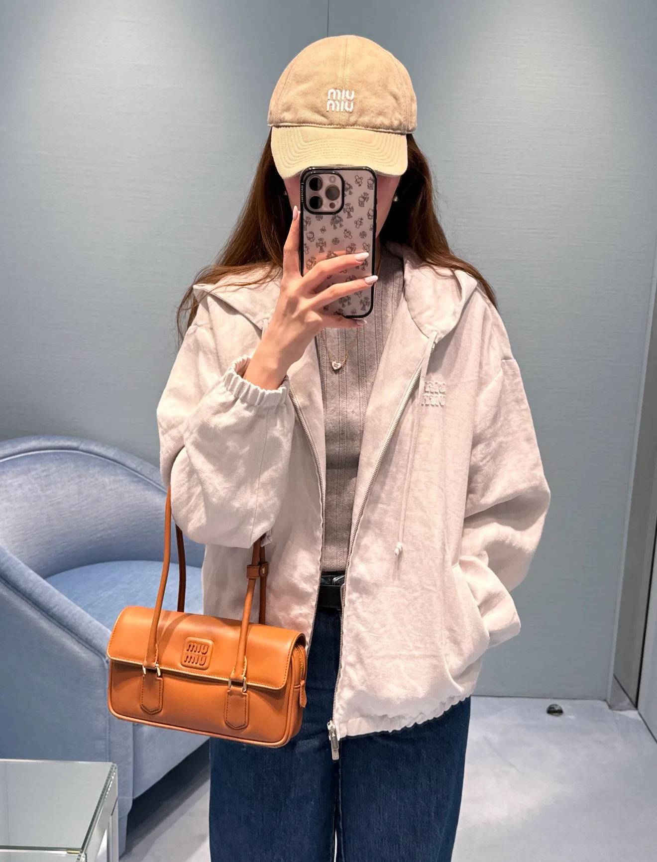 Куртки И Пуховики Женские Miu Miu 18113728