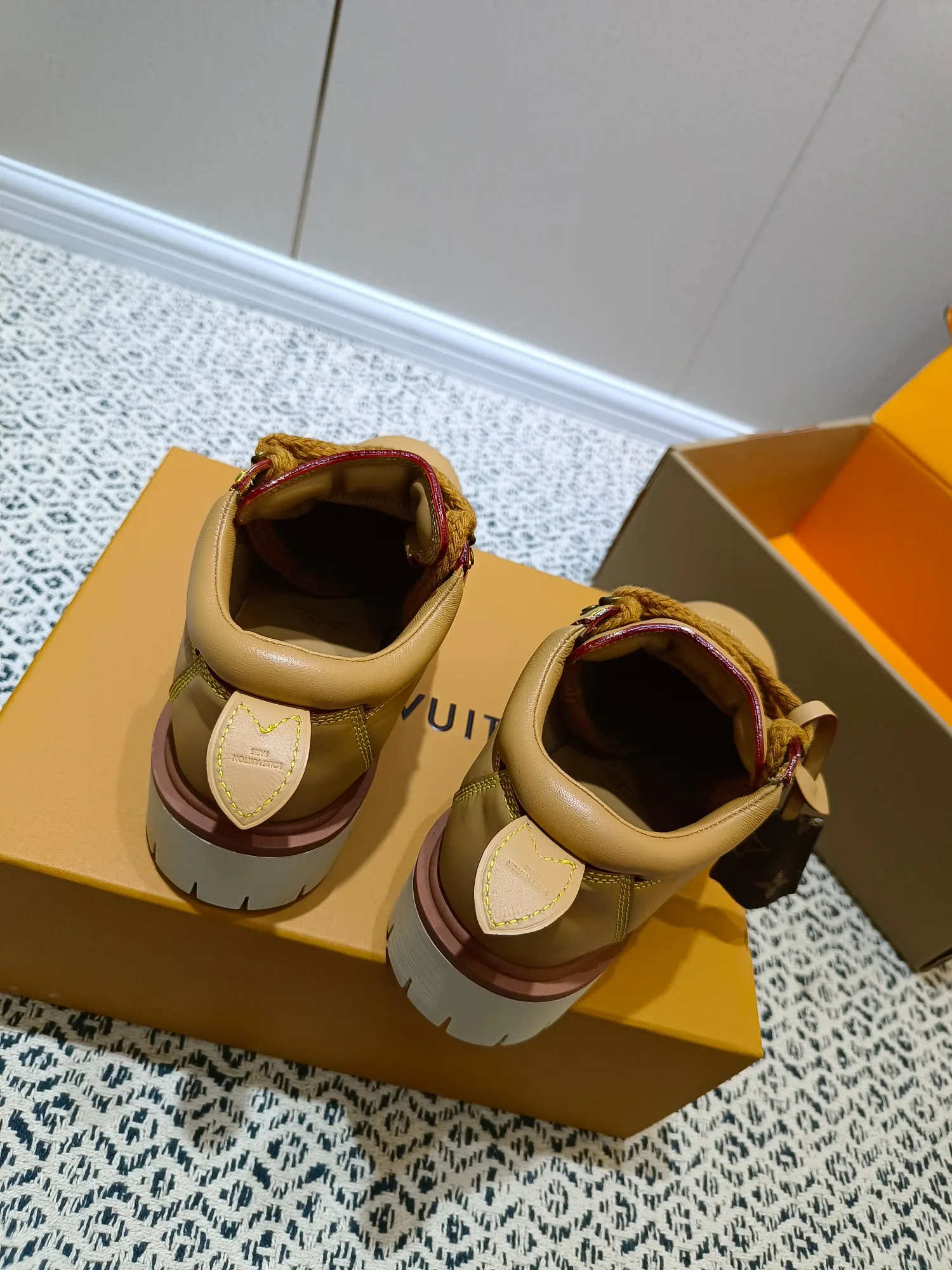 Ботинки Женские Louis Vuitton 89832