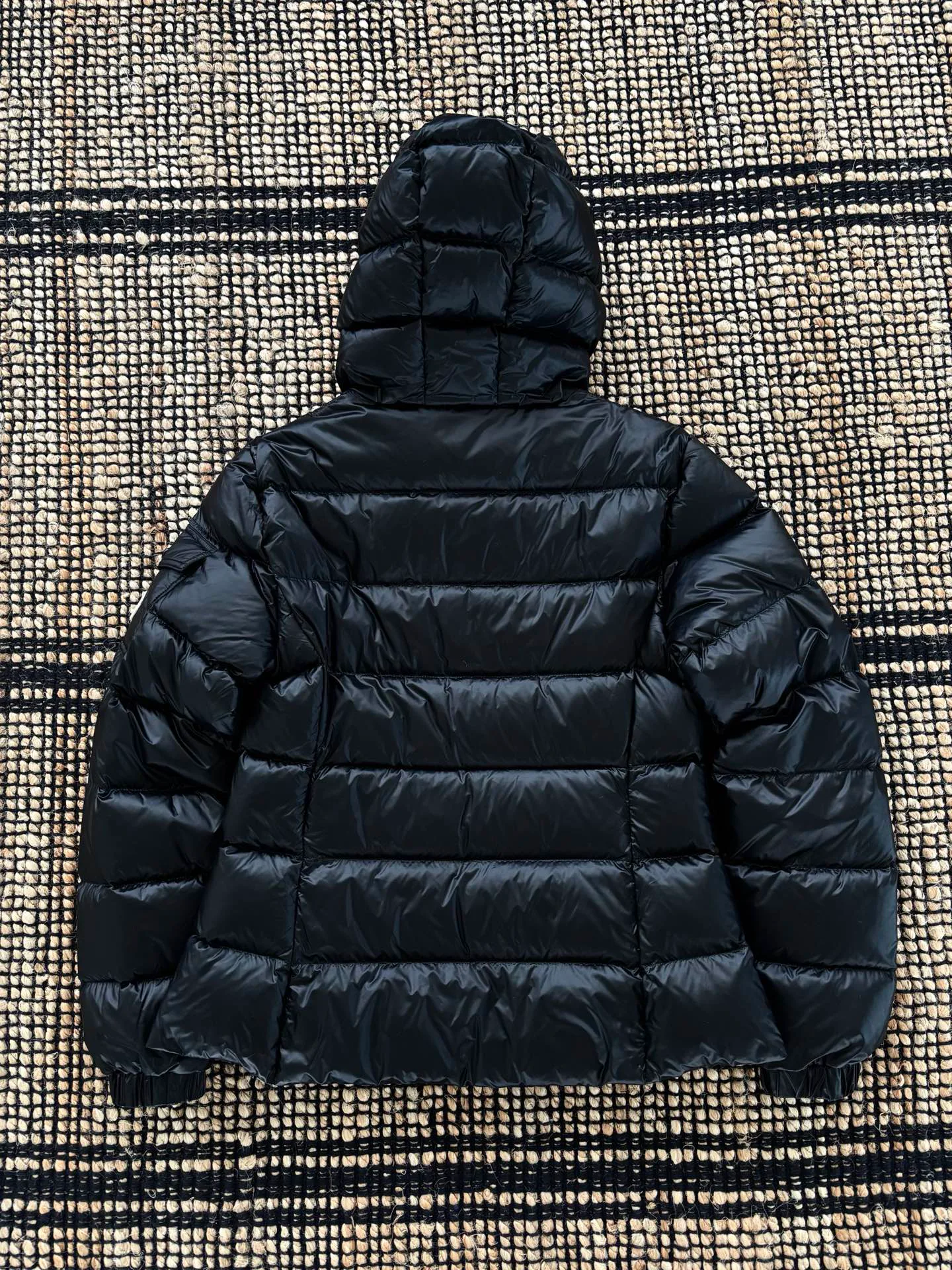 Куртки И Пуховики Женские Moncler 19103599